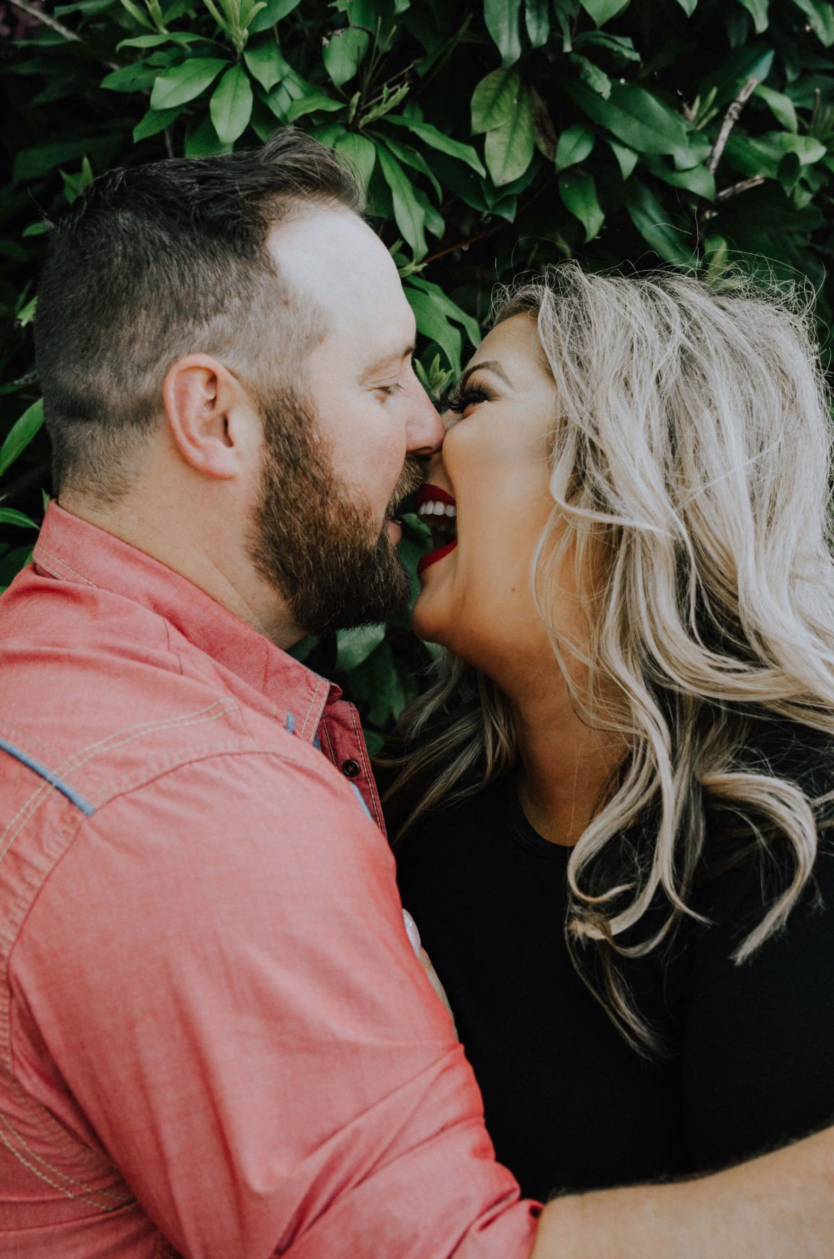 madison-park-seattle, madison-park-engagement, madison-park-engagement-photos, seattle-engagement-photographer, seattle-wedding-photographer, madison-park, lake-washington-engagement, 