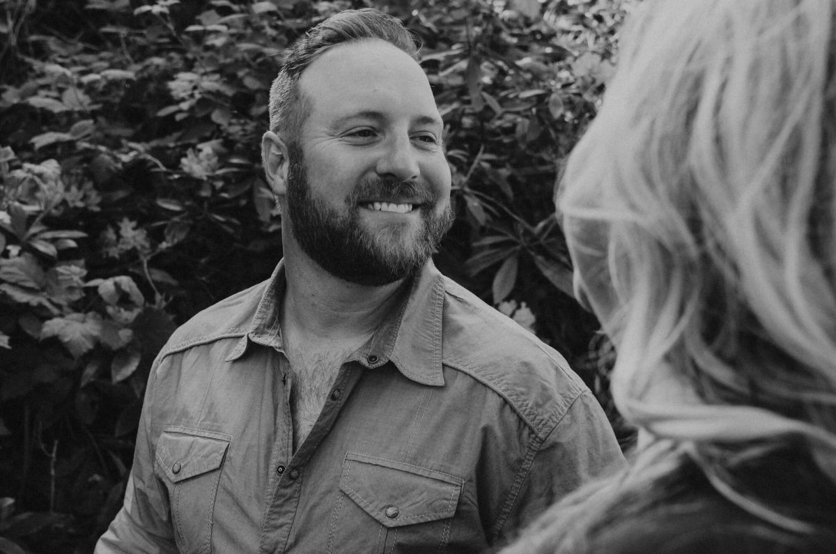 madison-park-seattle, madison-park-engagement, madison-park-engagement-photos, seattle-engagement-photographer, seattle-wedding-photographer, madison-park, lake-washington-engagement, 