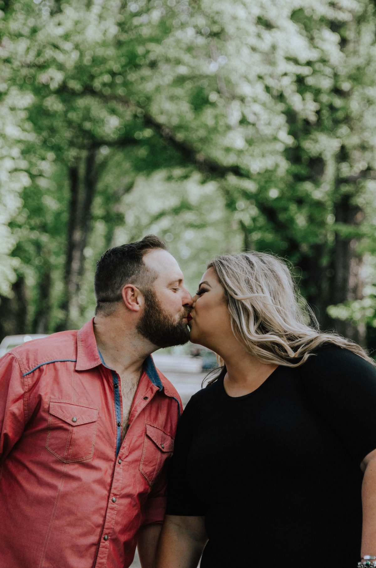 madison-park-seattle, madison-park-engagement, madison-park-engagement-photos, seattle-engagement-photographer, seattle-wedding-photographer, madison-park, lake-washington-engagement, 