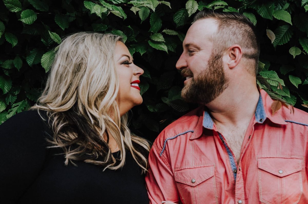 madison-park-seattle, madison-park-engagement, madison-park-engagement-photos, seattle-engagement-photographer, seattle-wedding-photographer, madison-park, lake-washington-engagement, 