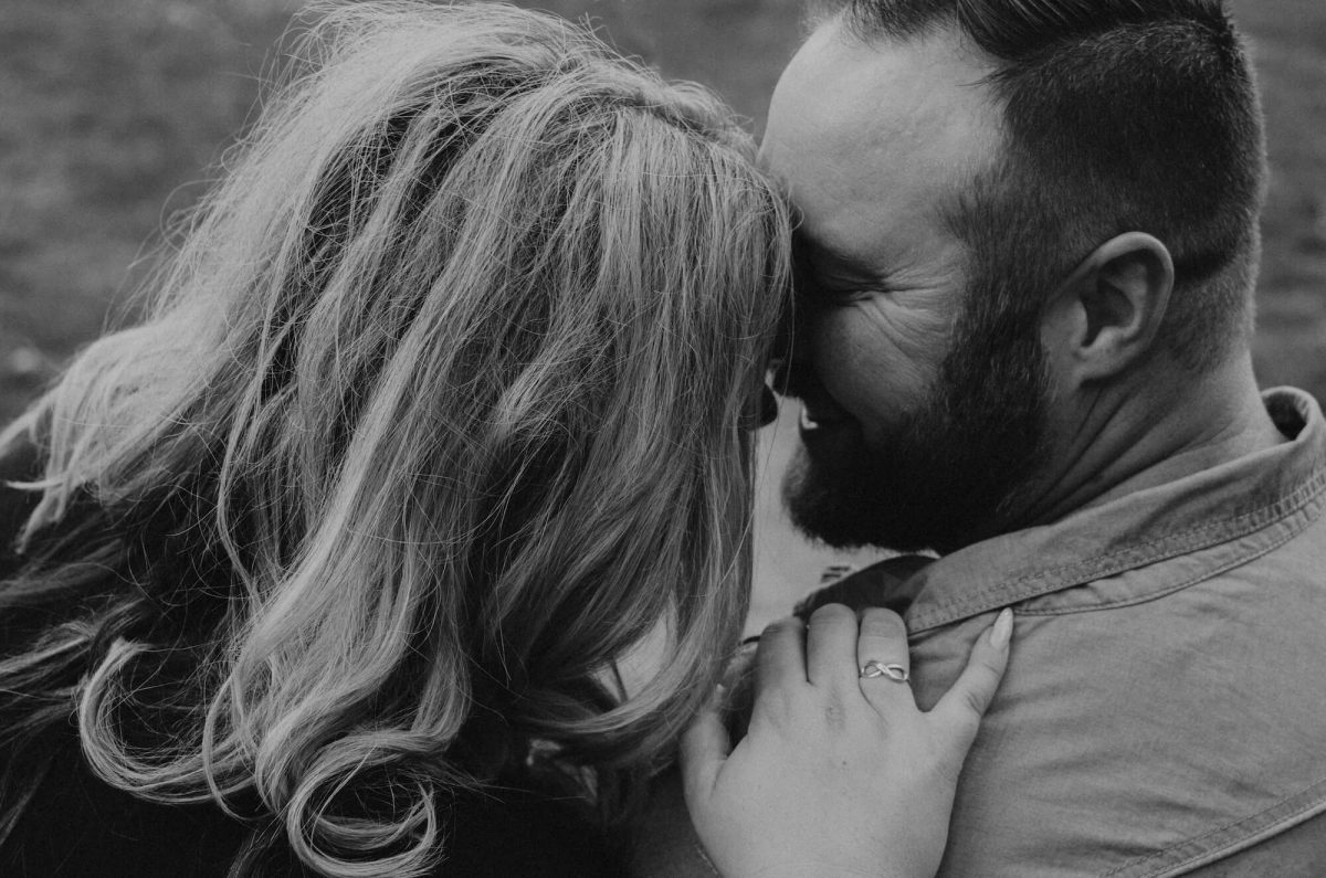 madison-park-seattle, madison-park-engagement, madison-park-engagement-photos, seattle-engagement-photographer, seattle-wedding-photographer, madison-park, lake-washington-engagement, 