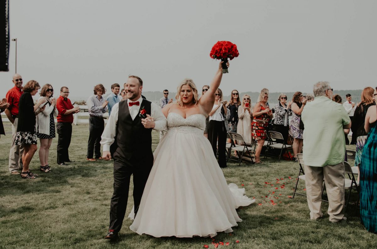 mukilteo-lighthouse, mukilteo-lighthouse-wedding, lighthouse-wedding, mukilteo-washington, mukilteo-wedding-photographer, wedding-photos, seattle-wedding,photographer, mukilteo-wedding-photos, backyard-wedding,