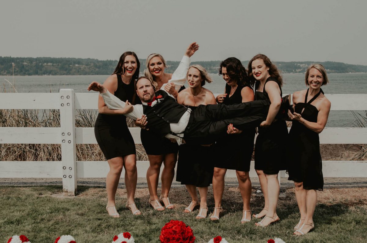 mukilteo-lighthouse, mukilteo-lighthouse-wedding, lighthouse-wedding, mukilteo-washington, mukilteo-wedding-photographer, wedding-photos, seattle-wedding,photographer, mukilteo-wedding-photos, backyard-wedding,