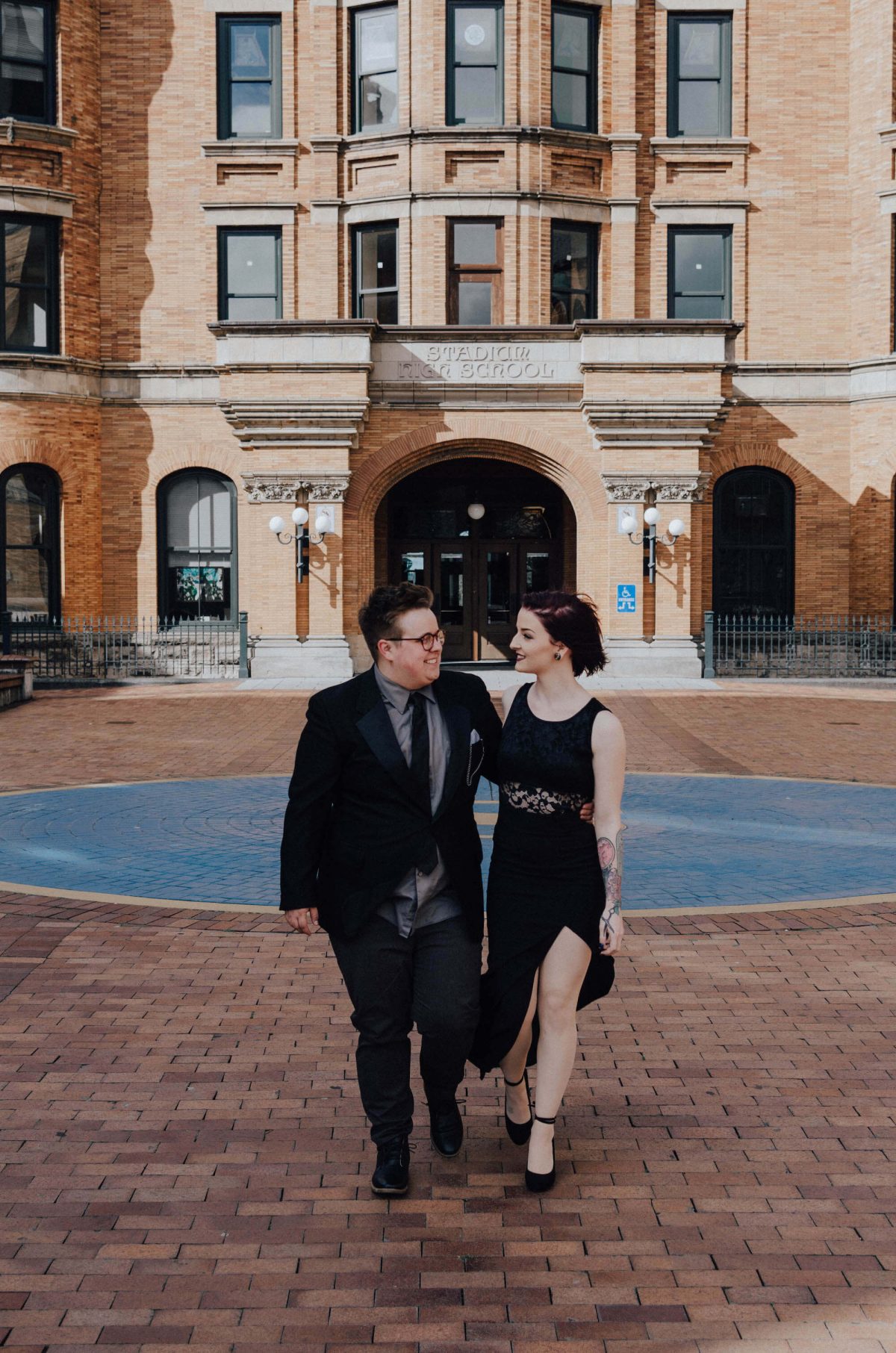 tacoma-glass-museum, tacoma-engagement, tacoma-engagement-photos, tacoma-engagement-session, engagement-photographer, seattle-engagement-photographer, stadium-high-school, stadium-high-school-photos, seattle-wedding-photographer, tacoma-wedding-photographer, 