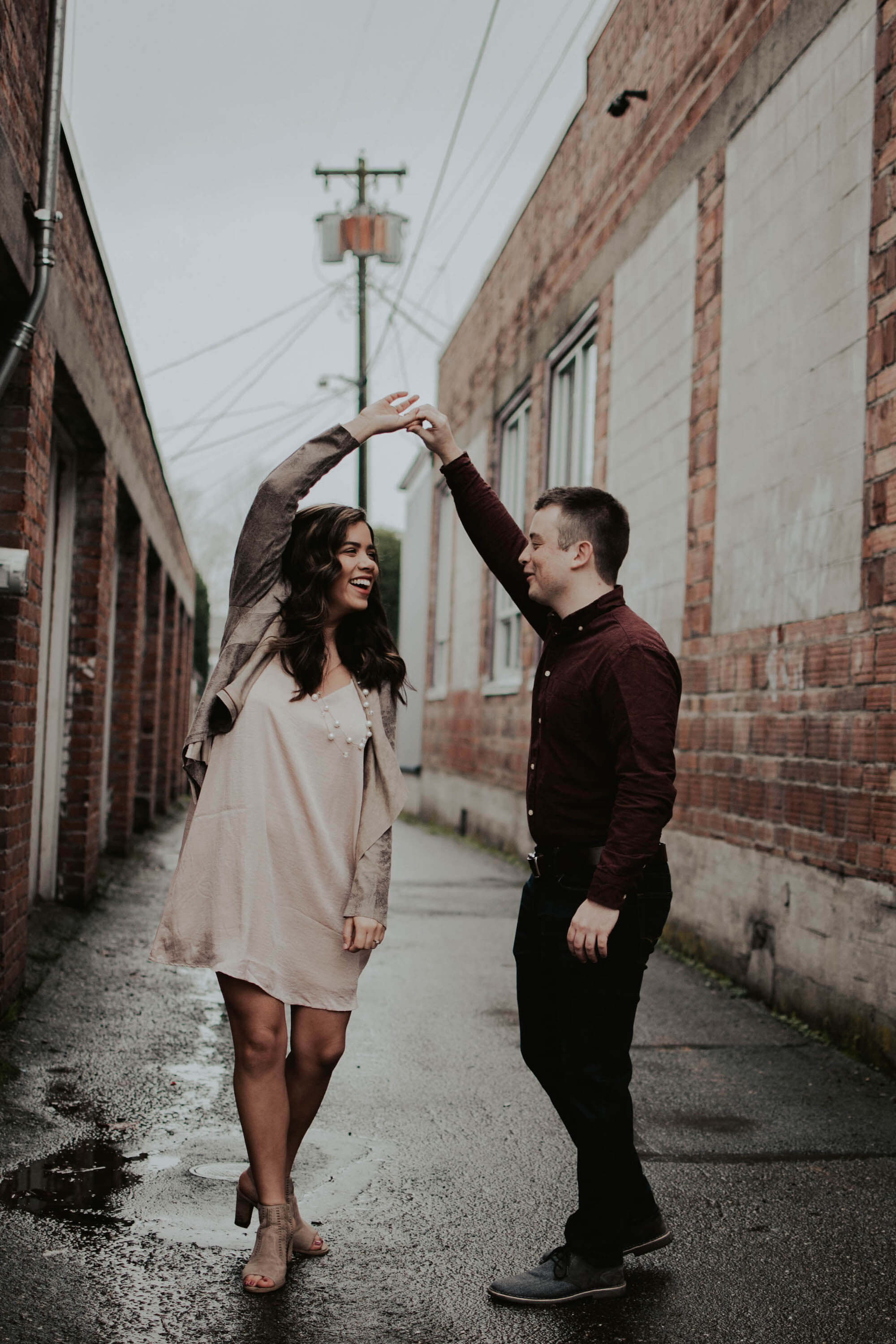snohomish, engagement, photographer, wedding, seattle, engagement-session, downtown-snohomish, seattle-wedding-photographer, wedding-photographer, engagement-photographer, northwest, wedding-planning, wedding-plan, pnw, pacific-northwest, pacific-northwest-photographer, 
