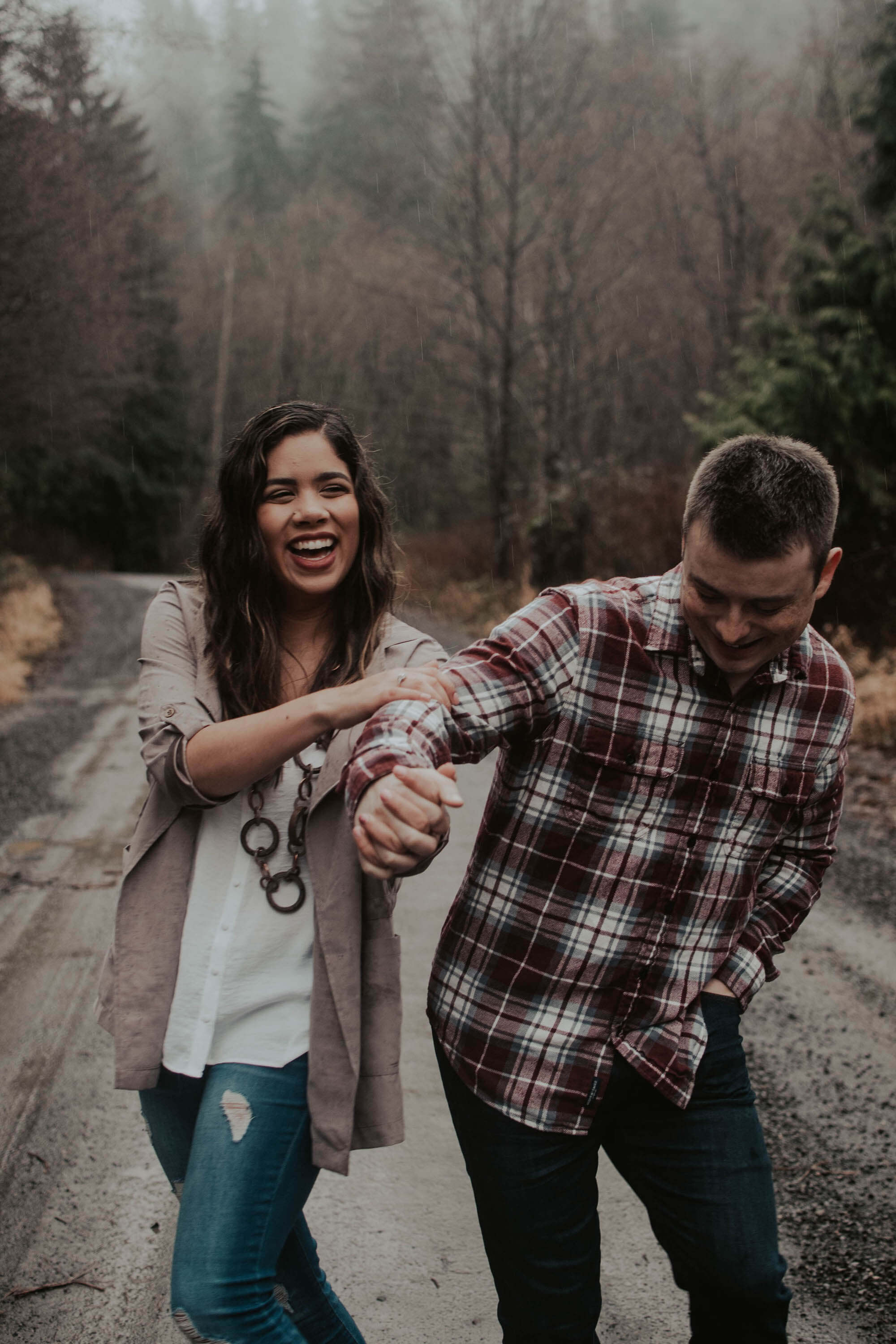 snohomish, engagement, photographer, wedding, seattle, engagement-session, downtown-snohomish, seattle-wedding-photographer, wedding-photographer, engagement-photographer, northwest, wedding-planning, wedding-plan, pnw, pacific-northwest, pacific-northwest-photographer, 