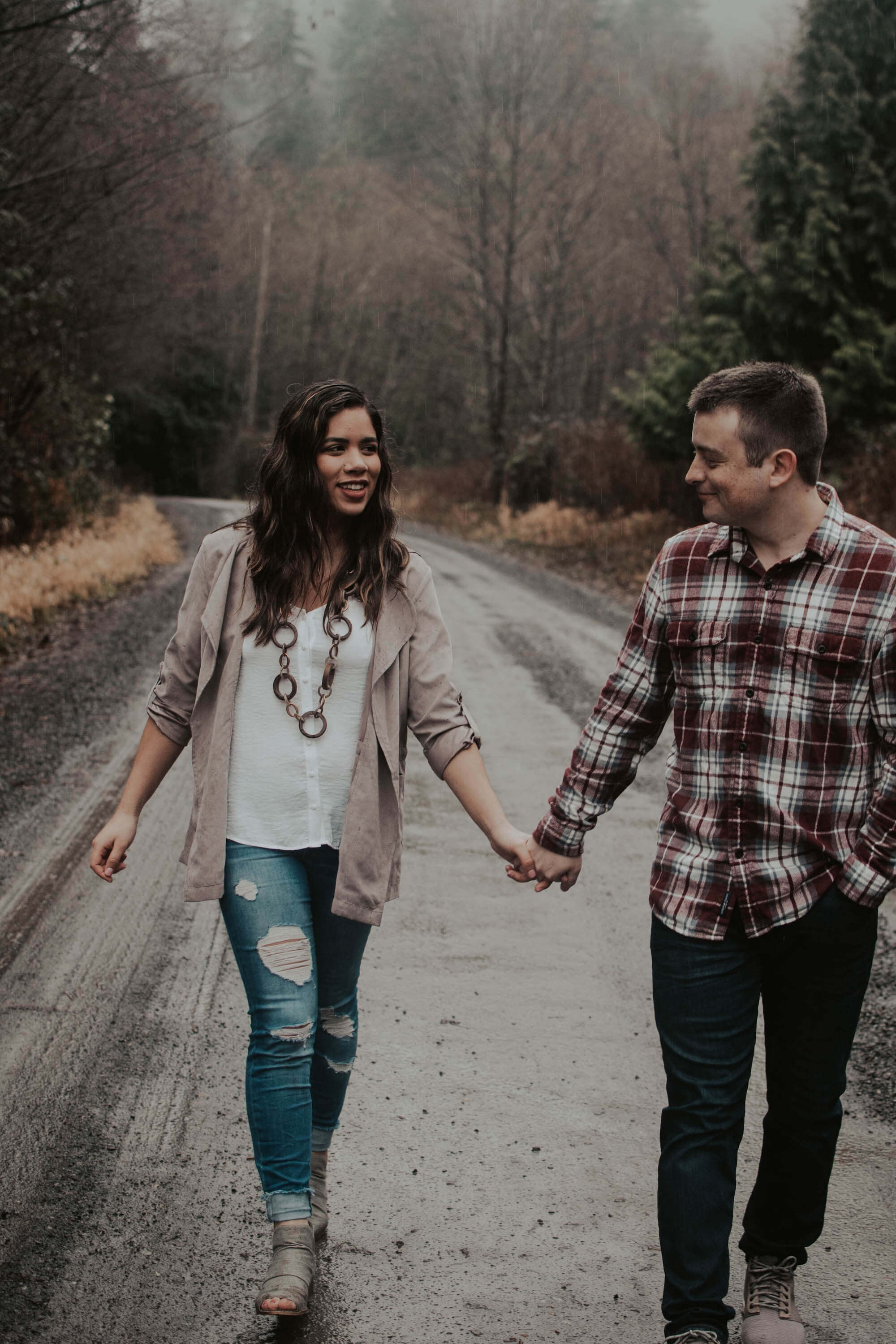 snohomish, engagement, photographer, wedding, seattle, engagement-session, downtown-snohomish, seattle-wedding-photographer, wedding-photographer, engagement-photographer, northwest, wedding-planning, wedding-plan, pnw, pacific-northwest, pacific-northwest-photographer, 