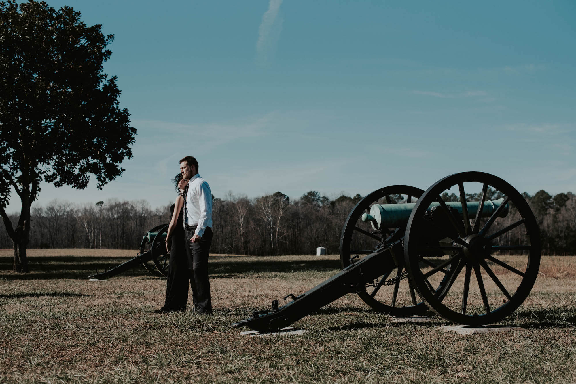 engagement, engagement-photos, tennesee, tennessee-photographer, tennessee-engagement, tennessee-engagement-session, pnw-photogrpher, seattle-engagement-photographer, chicamauga-battlefeild, engagement-session, engagement-ring, 