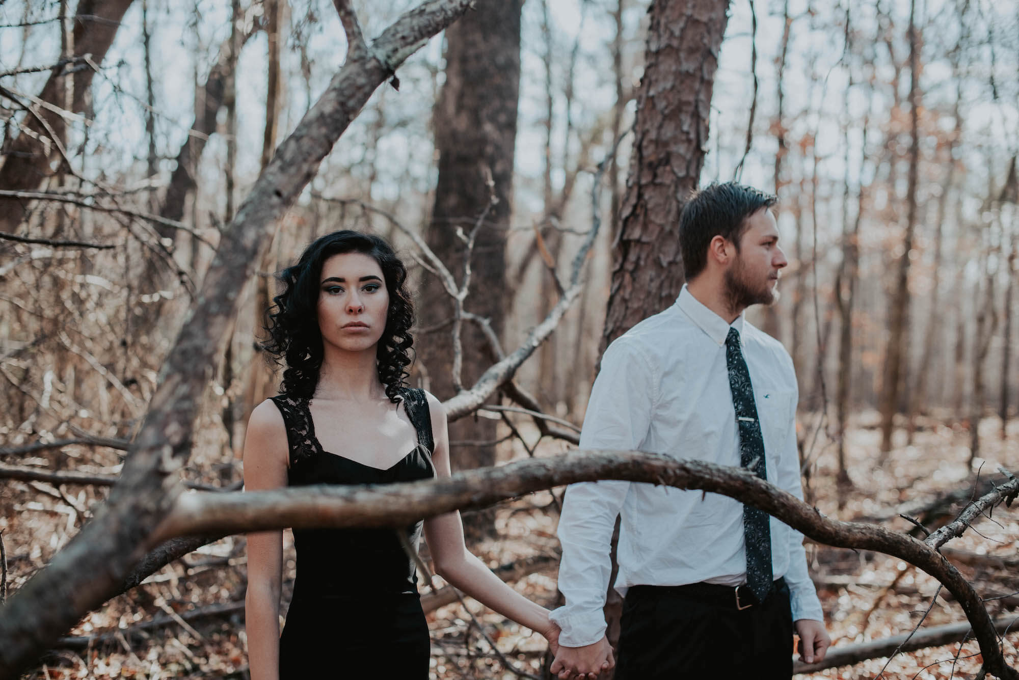 engagement, engagement-photos, tennesee, tennessee-photographer, tennessee-engagement, tennessee-engagement-session, pnw-photogrpher, seattle-engagement-photographer, chicamauga-battlefeild, engagement-session, engagement-ring, 