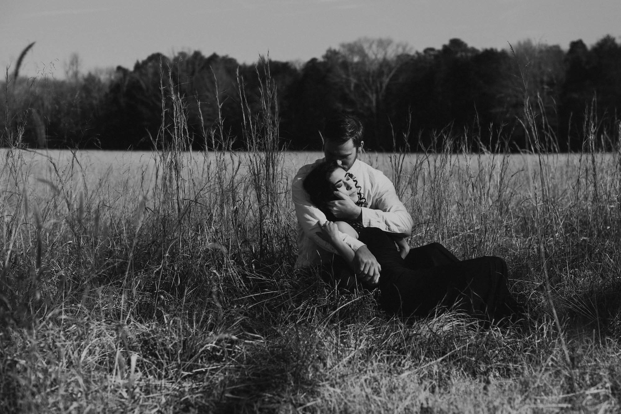 engagement, engagement-photos, tennesee, tennessee-photographer, tennessee-engagement, tennessee-engagement-session, pnw-photogrpher, seattle-engagement-photographer, chicamauga-battlefeild, engagement-session, engagement-ring, 