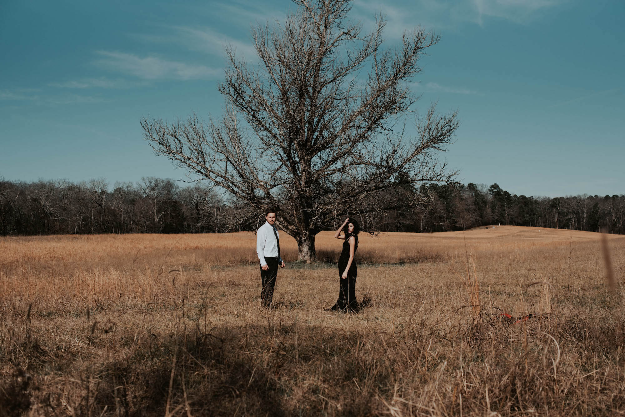 engagement, engagement-photos, tennesee, tennessee-photographer, tennessee-engagement, tennessee-engagement-session, pnw-photogrpher, seattle-engagement-photographer, chicamauga-battlefeild, engagement-session, engagement-ring, 