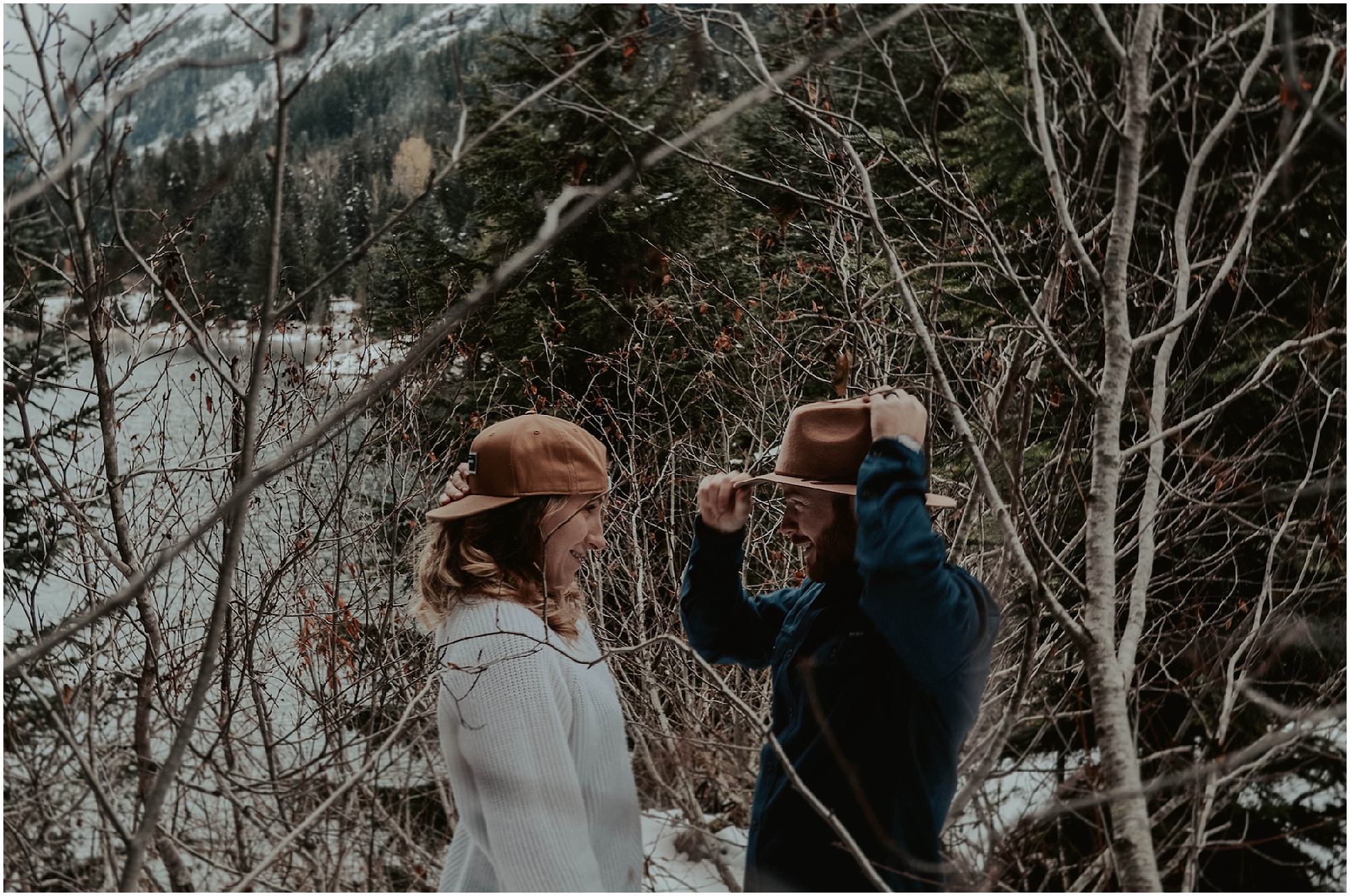 snowy, engagement, engagement-session, engagement-photos, local-photographer, engagement-photographer, washington-photographer, wedding-photographer, elopement-photographer, mountain-engagement, mountain-engagement-session, snow-engagement-photos, mountains, snow, washignton, photographer, photography, outdoor-couple, elopement-photographer, destination-photographer, lake-session, forest-photos,