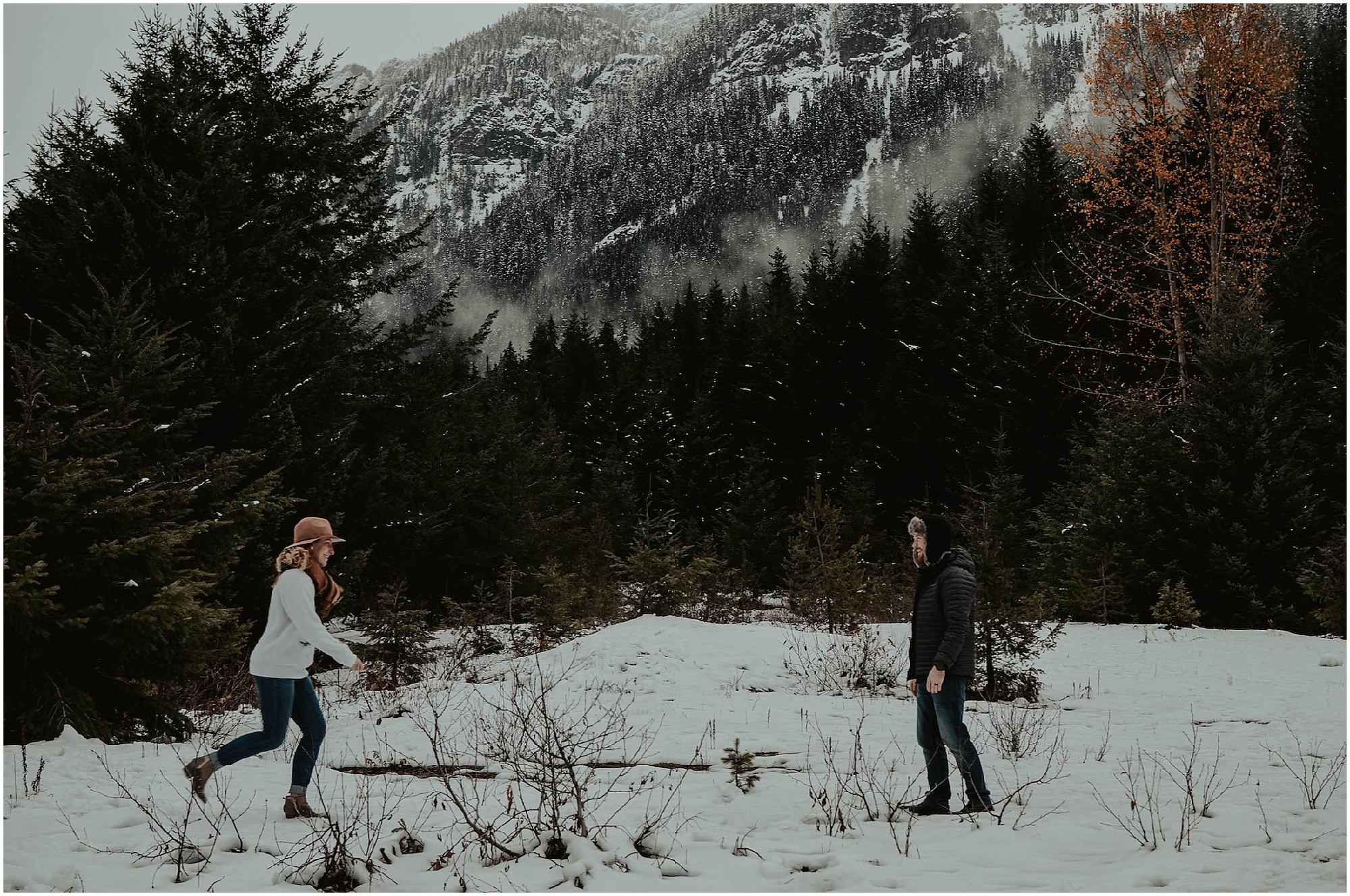 snowy, engagement, engagement-session, engagement-photos, local-photographer, engagement-photographer, washington-photographer, wedding-photographer, elopement-photographer, mountain-engagement, mountain-engagement-session, snow-engagement-photos, mountains, snow, washignton, photographer, photography, outdoor-couple, elopement-photographer, destination-photographer, lake-session, forest-photos,