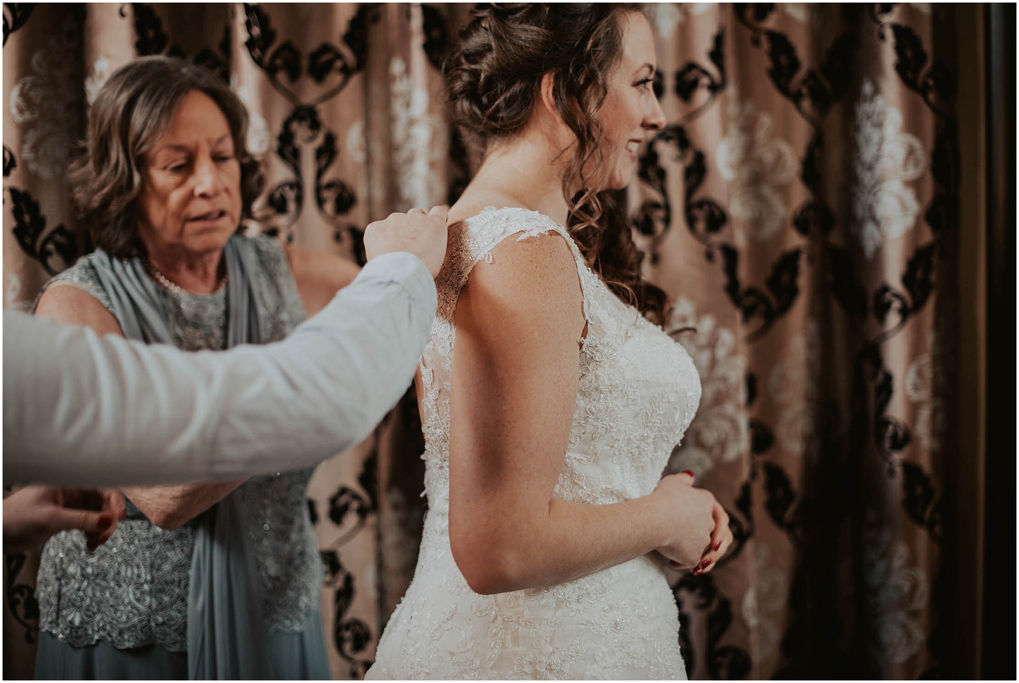 Monte-Cristo-Ballroom, Monte-Cristo-Ballroom-Wedding, Monte-Cristo-Ballroom-Wedding-photos, Everett-Wedding-Photos, Everett-Wedding-Photographer, Seattle-Wedding-Photographer, Ballroom-Wedding-Photos, Monte-Cristo-Wedding-Photography, Everett-Wedding-Venue, Kendra-K-Photo,