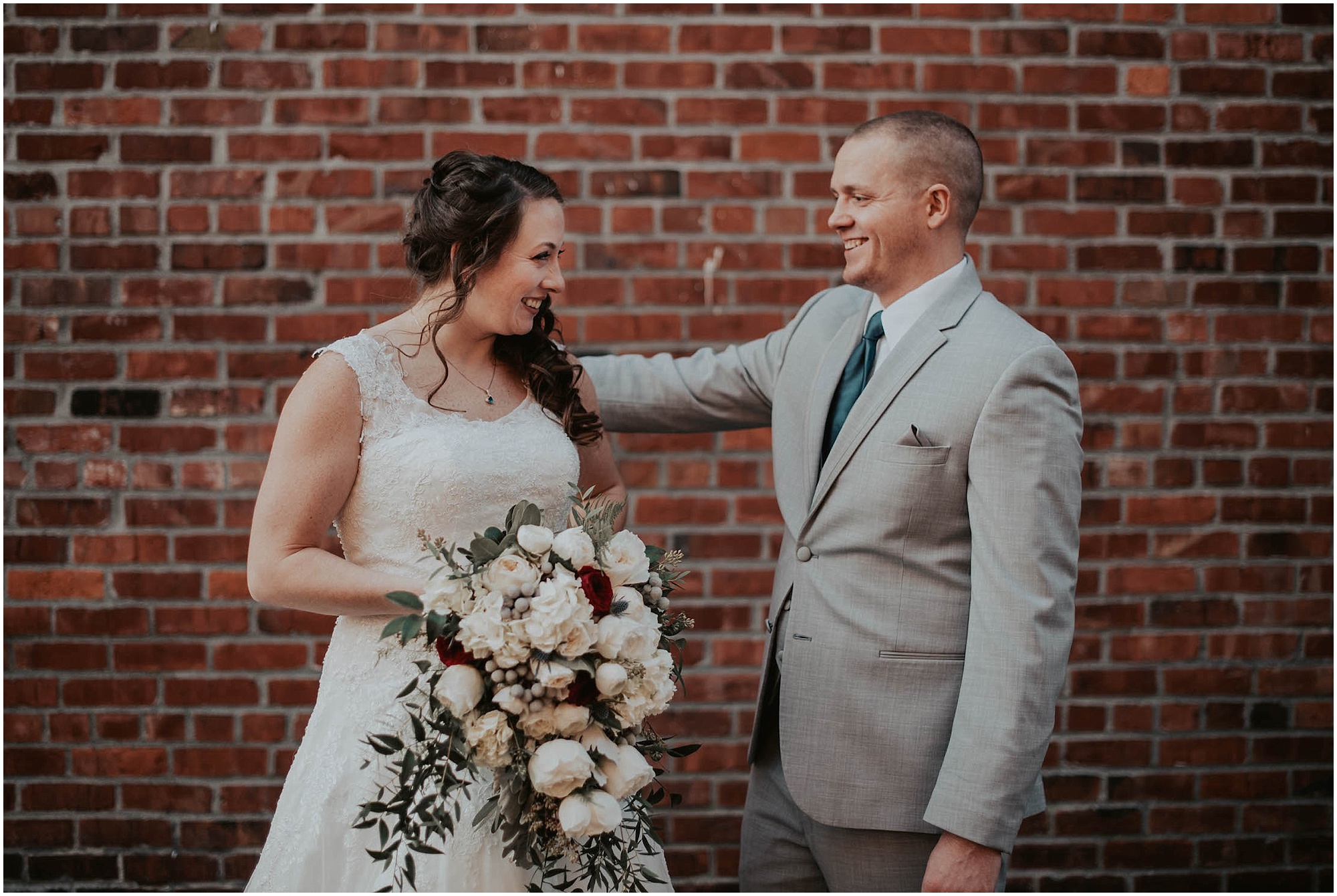 Monte-Cristo-Ballroom, Monte-Cristo-Ballroom-Wedding, Monte-Cristo-Ballroom-Wedding-photos, Everett-Wedding-Photos, Everett-Wedding-Photographer, Seattle-Wedding-Photographer, Ballroom-Wedding-Photos, Monte-Cristo-Wedding-Photography, Everett-Wedding-Venue, Kendra-K-Photo,