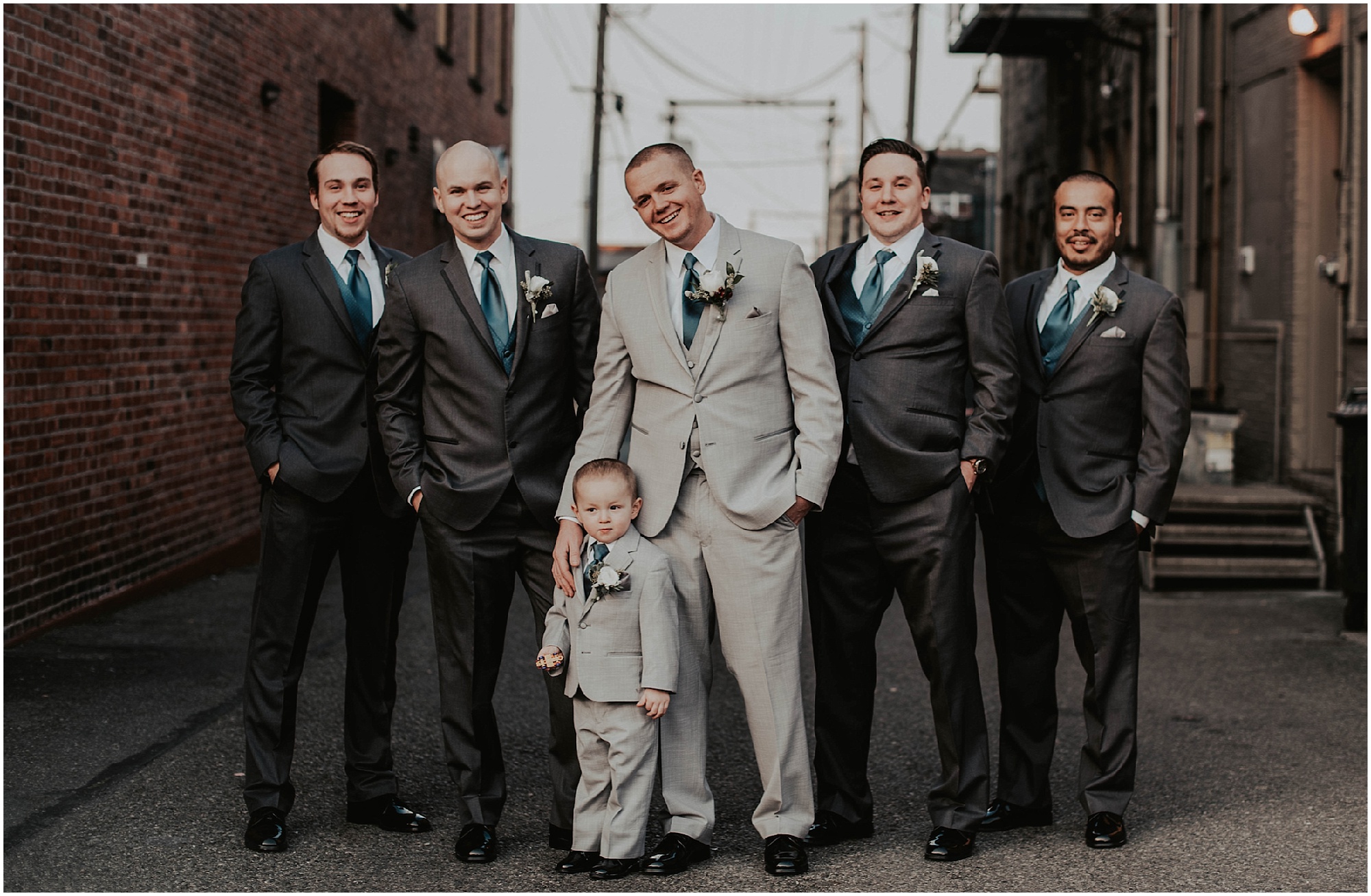Monte-Cristo-Ballroom, Monte-Cristo-Ballroom-Wedding, Monte-Cristo-Ballroom-Wedding-photos, Everett-Wedding-Photos, Everett-Wedding-Photographer, Seattle-Wedding-Photographer, Ballroom-Wedding-Photos, Monte-Cristo-Wedding-Photography, Everett-Wedding-Venue, Kendra-K-Photo,