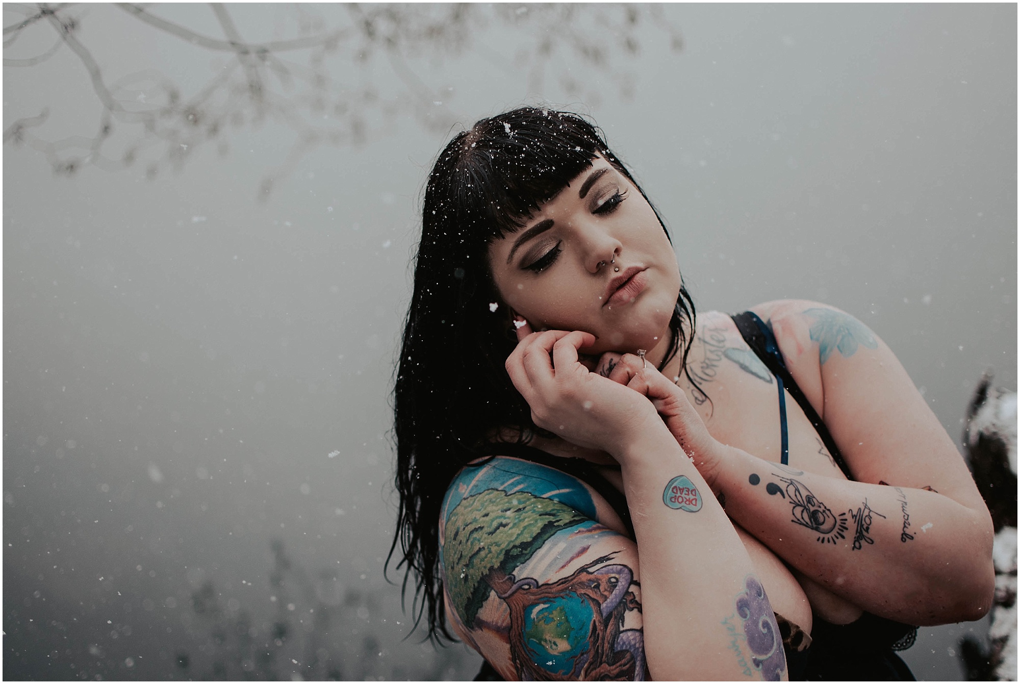 plus-size-pineup, plus-size-boudoir, boudoir, boudoir-photographer, boudoir-photography, boudoir-photos, boudoir-session, boudoir-photoshoot, snowy-boudoir, rattlesnake-lake, outdoor-snow-boudoir, snow-boudoir, outdoor-boudoir, boudoir-inspiration, tatted-girls, 
