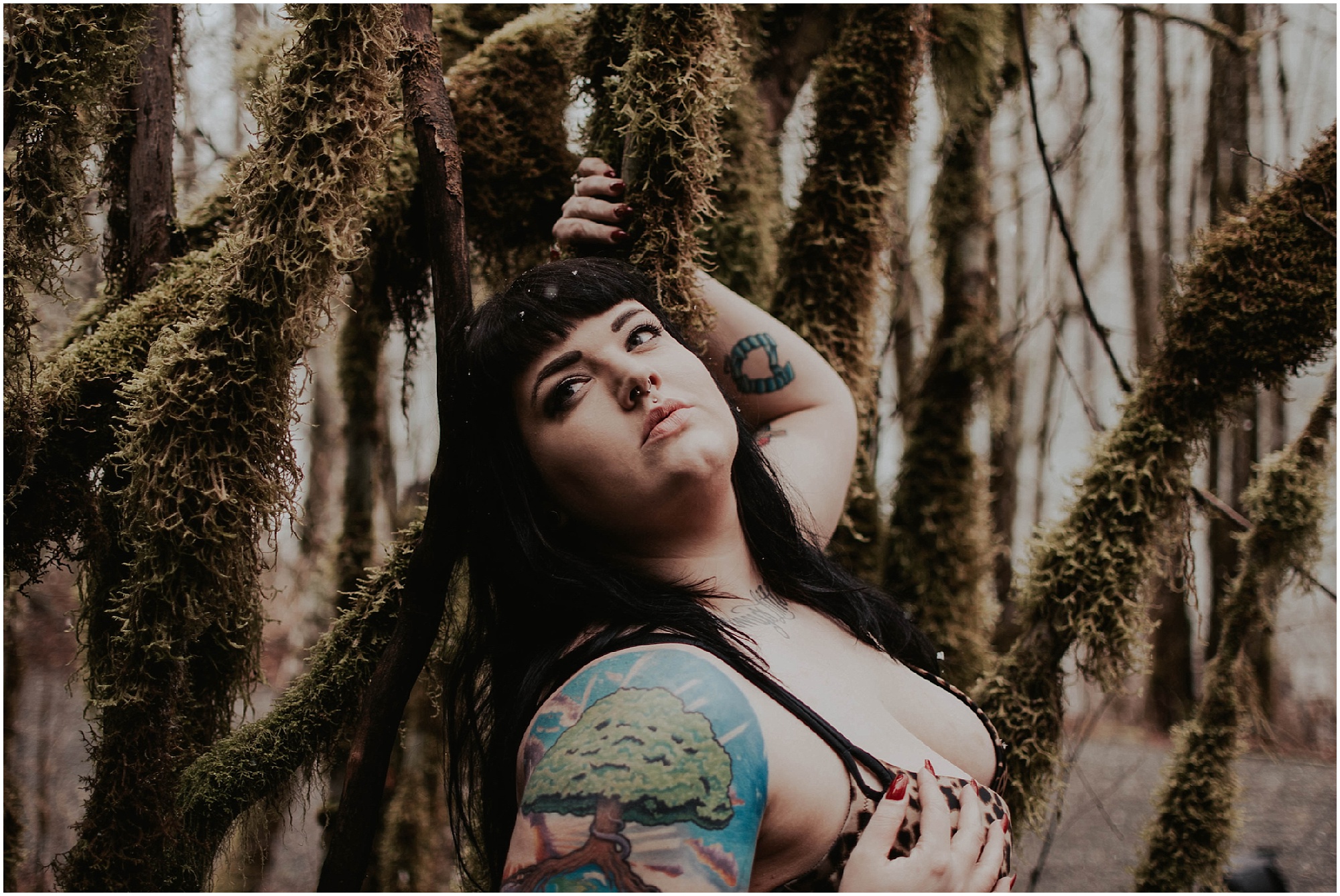 plus-size-pineup, plus-size-boudoir, boudoir, boudoir-photographer, boudoir-photography, boudoir-photos, boudoir-session, boudoir-photoshoot, snowy-boudoir, rattlesnake-lake, outdoor-snow-boudoir, snow-boudoir, outdoor-boudoir, boudoir-inspiration, tatted-girls, 