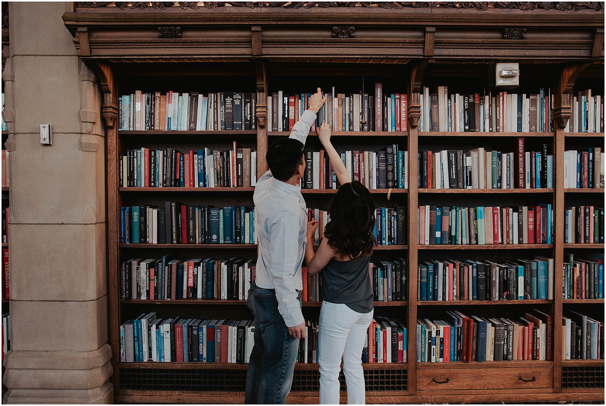 University-of-Washington, University-WA, UW, UW-Engagement-photos, seattle-engagement-photographer, seattle-wedding-photographer, suzzallo-library, Magnuson-park, engagement-session,