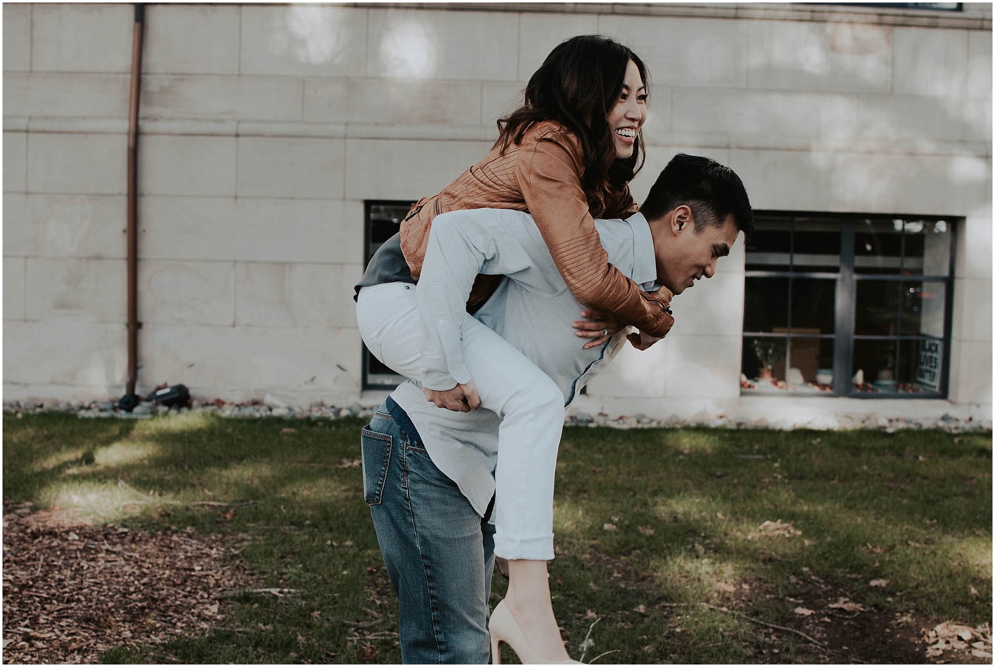 University-of-Washington, University-WA, UW, UW-Engagement-photos, seattle-engagement-photographer, seattle-wedding-photographer, suzzallo-library, Magnuson-park, engagement-session,