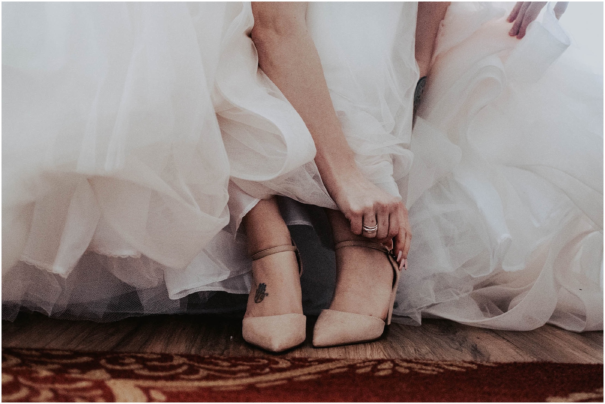 DIY-Wedding, Burlington-Wedding, Tent-Wedding, Tent-Wedding-photos, Everett-Wedding-Photos, Everett-Wedding-Photographer, Seattle-Wedding-Photographer, Winter-Wedding-Photos, Burlington-Wedding-Photography, Everett-Wedding-Venue, Kendra-K-Photo,