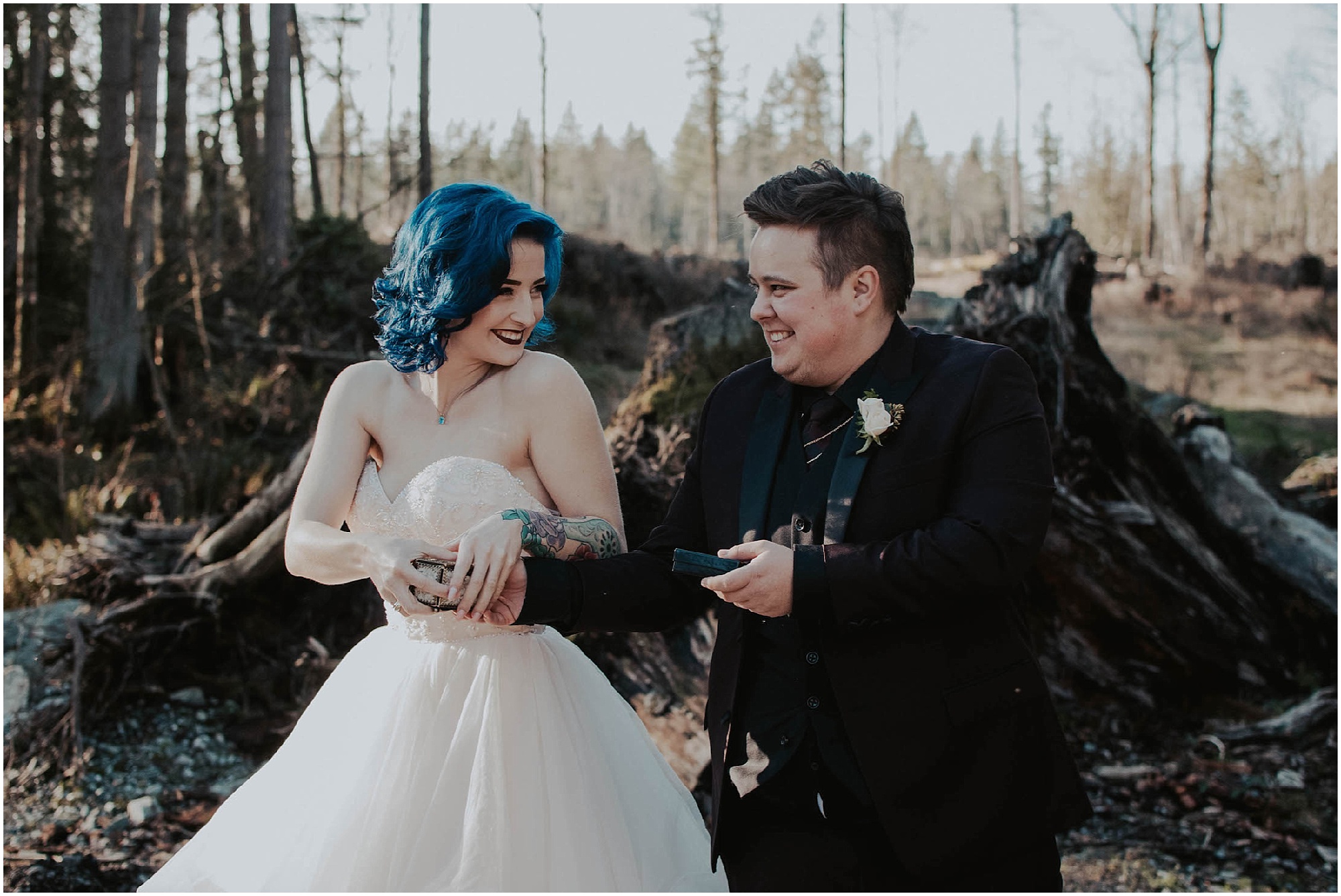 DIY-Wedding, Burlington-Wedding, Tent-Wedding, Tent-Wedding-photos, Everett-Wedding-Photos, Everett-Wedding-Photographer, Seattle-Wedding-Photographer, Winter-Wedding-Photos, Burlington-Wedding-Photography, Everett-Wedding-Venue, Kendra-K-Photo,