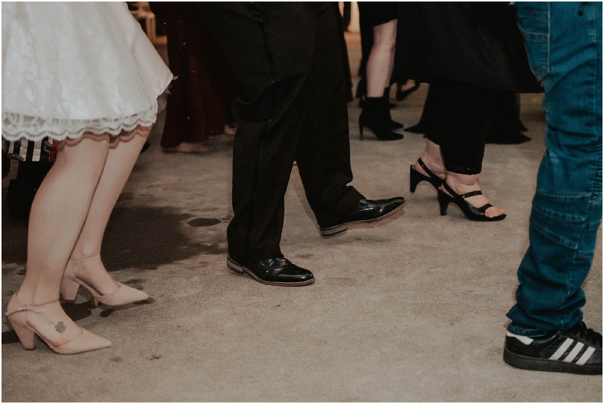 DIY-Wedding, Burlington-Wedding, Tent-Wedding, Tent-Wedding-photos, Everett-Wedding-Photos, Everett-Wedding-Photographer, Seattle-Wedding-Photographer, Winter-Wedding-Photos, Burlington-Wedding-Photography, Everett-Wedding-Venue, Kendra-K-Photo,