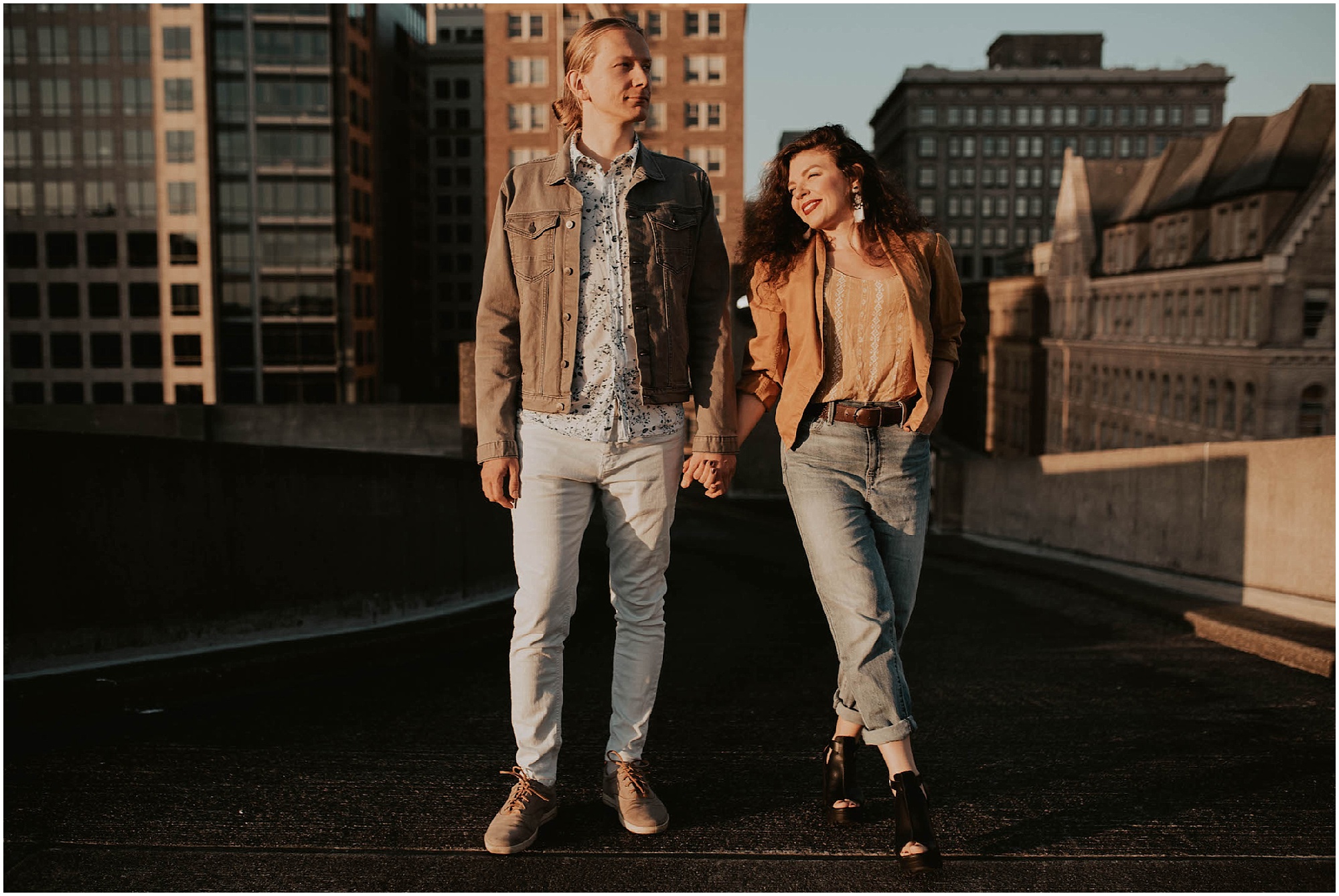 engaged, engagement-photography, engagement-photos, downtown-seattle, seattle-engagement- seattle-wedding-photographer, parking-garage, rooftop-photos, engagement-inspo, sunset-session,