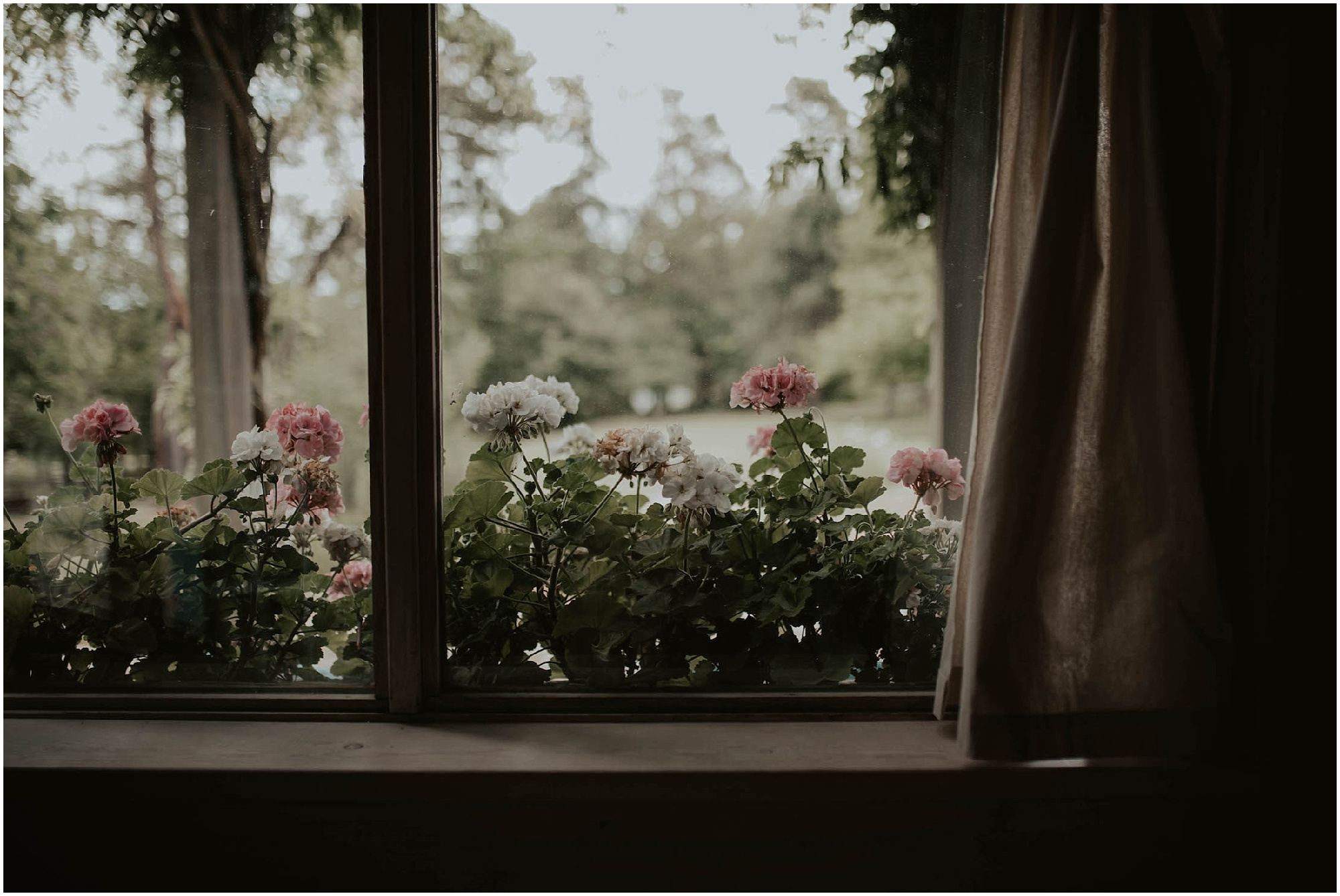 Vashon-Island-Wedding, Vashon-Wedding, Vashon-Wedding-photos, Seattle-Wedding-Photos, Seattle-Wedding-Photographer, Vashon-Wedding-Photographer, Pond-Wedding-Photos, Vashon-Island-Wedding-Photography, Vashon-Wedding-Venue, Kendra-K-Photo, Mt-Rainier, Island-Wedding,