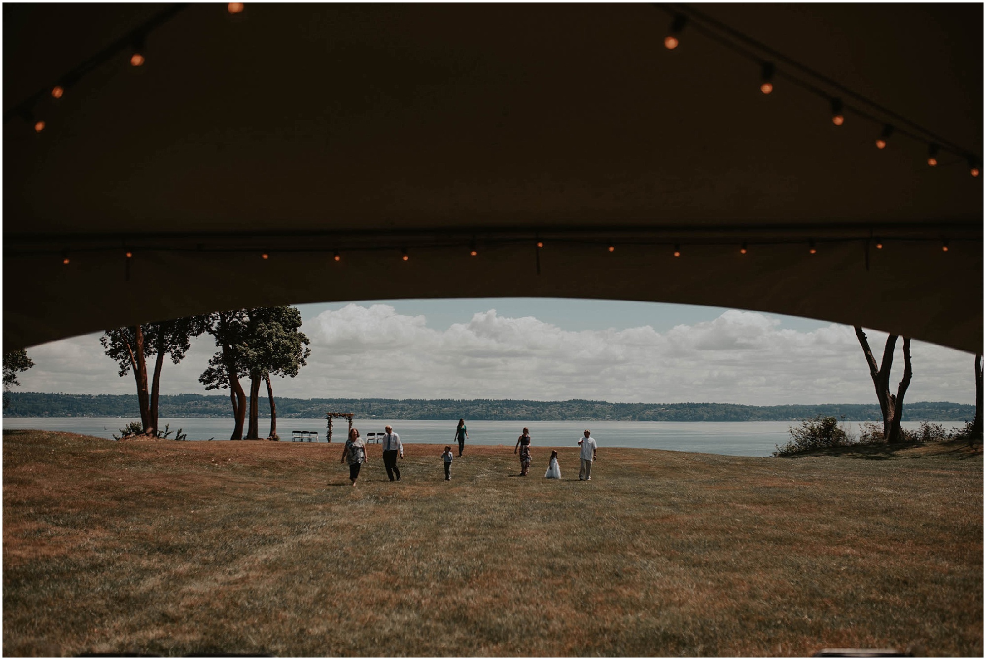Vashon-Island-Wedding, Vashon-Wedding, Vashon-Wedding-photos, Seattle-Wedding-Photos, Seattle-Wedding-Photographer, Vashon-Wedding-Photographer, Pond-Wedding-Photos, Vashon-Island-Wedding-Photography, Vashon-Wedding-Venue, Kendra-K-Photo, Mt-Rainier, Island-Wedding,