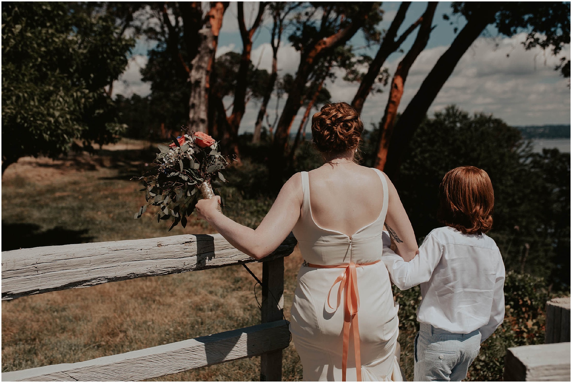 Vashon-Island-Wedding, Vashon-Wedding, Vashon-Wedding-photos, Seattle-Wedding-Photos, Seattle-Wedding-Photographer, Vashon-Wedding-Photographer, Pond-Wedding-Photos, Vashon-Island-Wedding-Photography, Vashon-Wedding-Venue, Kendra-K-Photo, Mt-Rainier, Island-Wedding,
