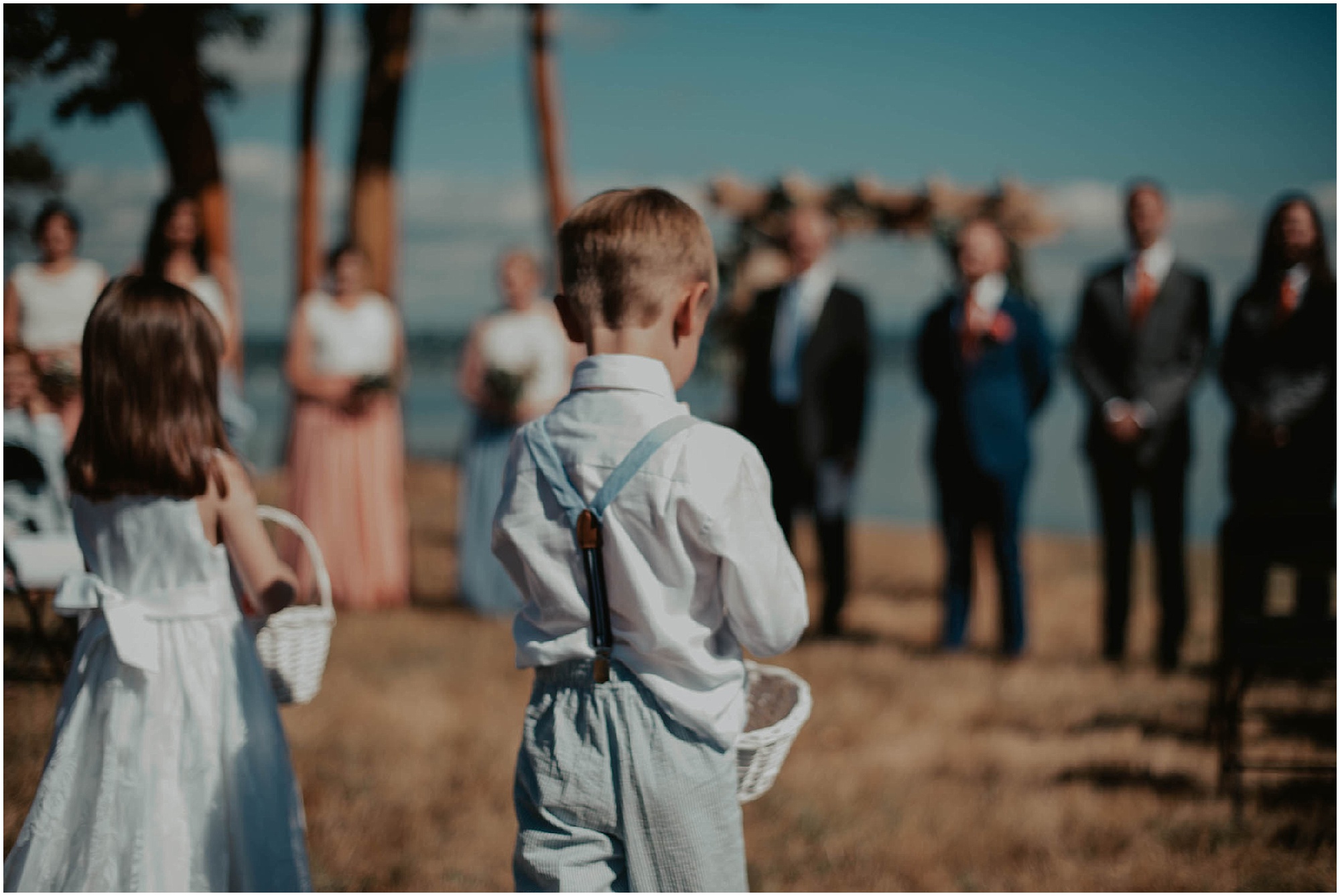 Vashon-Island-Wedding, Vashon-Wedding, Vashon-Wedding-photos, Seattle-Wedding-Photos, Seattle-Wedding-Photographer, Vashon-Wedding-Photographer, Pond-Wedding-Photos, Vashon-Island-Wedding-Photography, Vashon-Wedding-Venue, Kendra-K-Photo, Mt-Rainier, Island-Wedding,