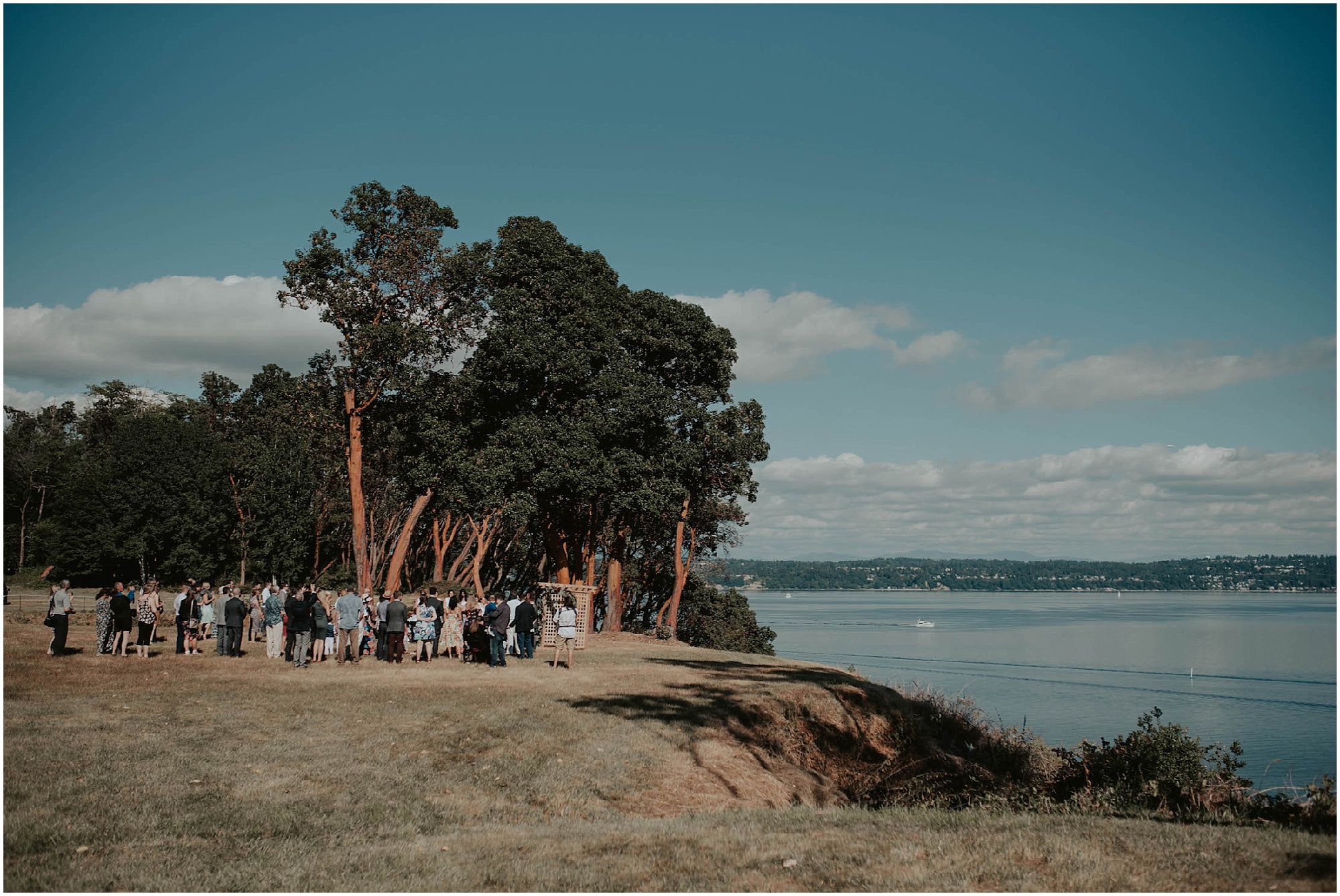 Vashon-Island-Wedding, Vashon-Wedding, Vashon-Wedding-photos, Seattle-Wedding-Photos, Seattle-Wedding-Photographer, Vashon-Wedding-Photographer, Pond-Wedding-Photos, Vashon-Island-Wedding-Photography, Vashon-Wedding-Venue, Kendra-K-Photo, Mt-Rainier, Island-Wedding,