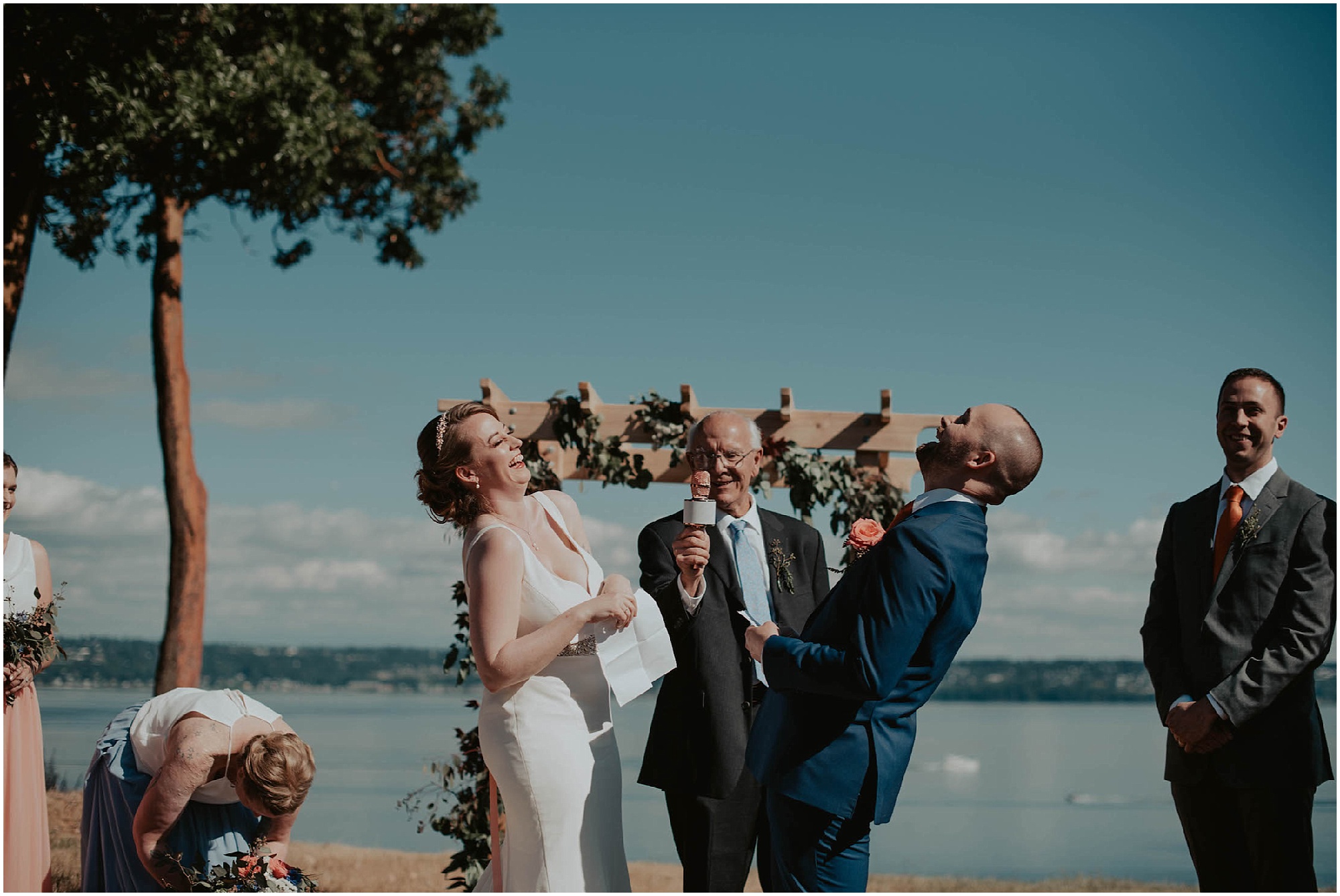 Vashon-Island-Wedding, Vashon-Wedding, Vashon-Wedding-photos, Seattle-Wedding-Photos, Seattle-Wedding-Photographer, Vashon-Wedding-Photographer, Pond-Wedding-Photos, Vashon-Island-Wedding-Photography, Vashon-Wedding-Venue, Kendra-K-Photo, Mt-Rainier, Island-Wedding,