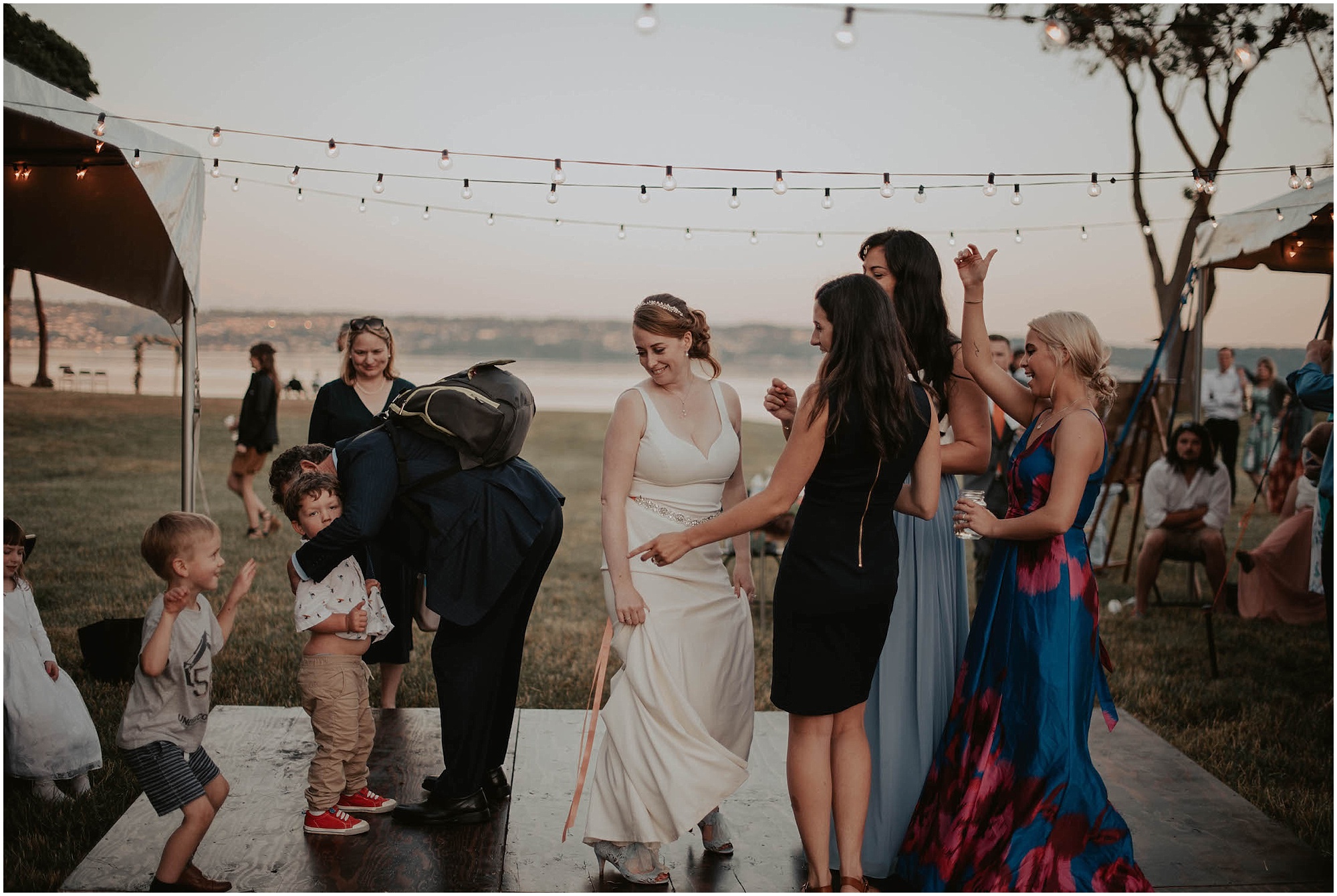 Vashon-Island-Wedding, Vashon-Wedding, Vashon-Wedding-photos, Seattle-Wedding-Photos, Seattle-Wedding-Photographer, Vashon-Wedding-Photographer, Pond-Wedding-Photos, Vashon-Island-Wedding-Photography, Vashon-Wedding-Venue, Kendra-K-Photo, Mt-Rainier, Island-Wedding,