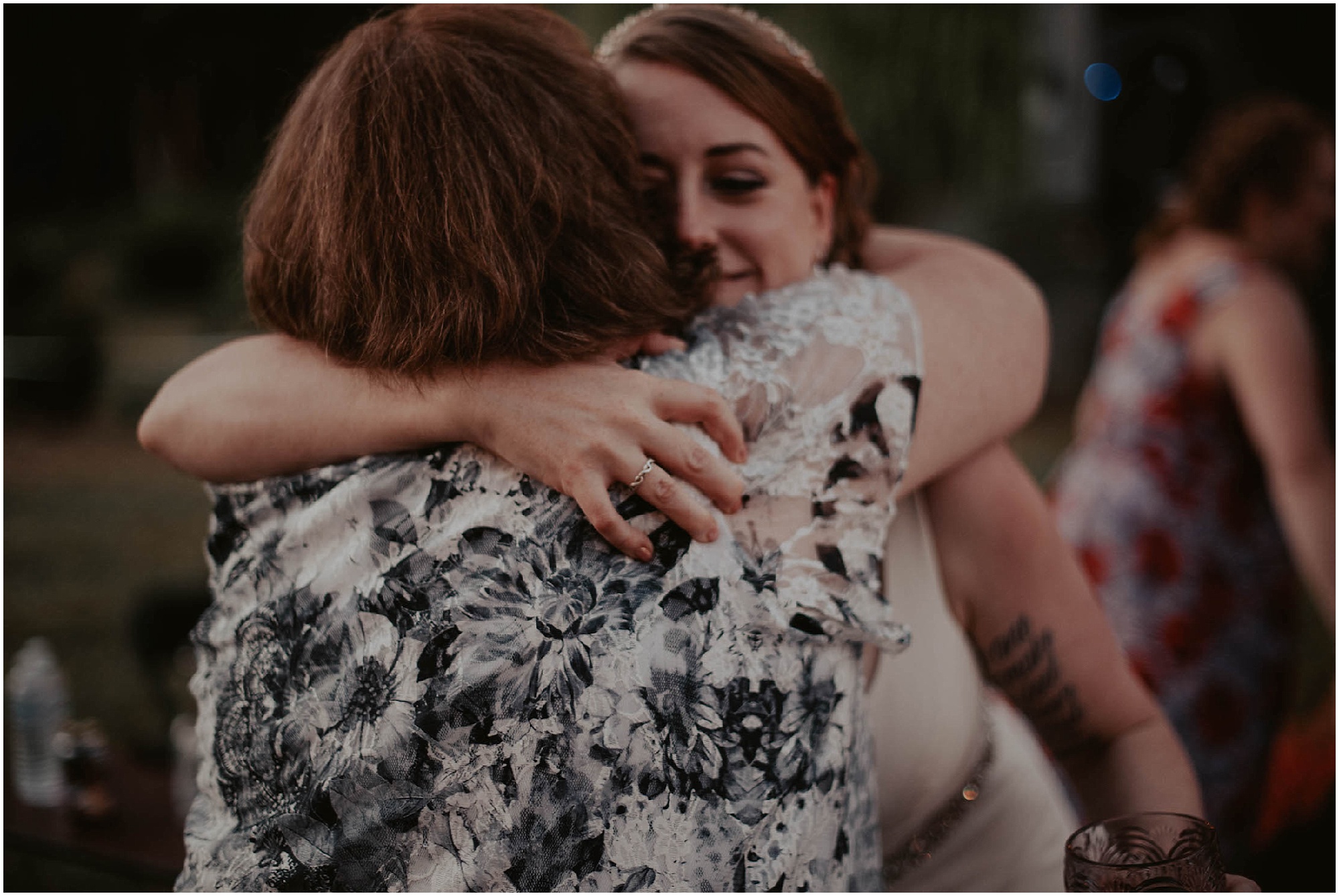 Vashon-Island-Wedding, Vashon-Wedding, Vashon-Wedding-photos, Seattle-Wedding-Photos, Seattle-Wedding-Photographer, Vashon-Wedding-Photographer, Pond-Wedding-Photos, Vashon-Island-Wedding-Photography, Vashon-Wedding-Venue, Kendra-K-Photo, Mt-Rainier, Island-Wedding,