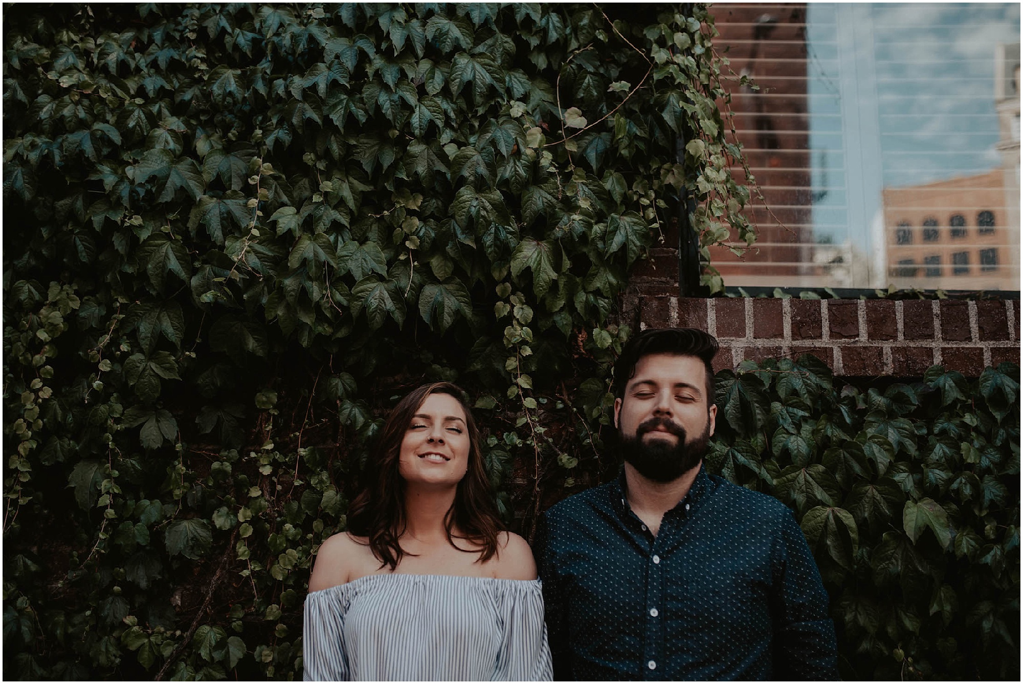 engaged, engagement-photography, engagement-photos, Pioneer-Square, seattle-engagement- seattle-wedding-photographer, Pioneer-Square-Photos, City-Couple, engagement-inspo, Washington-Engagement-Session, Downtown-Seattle-Engagement, Rooftop-Engagement,