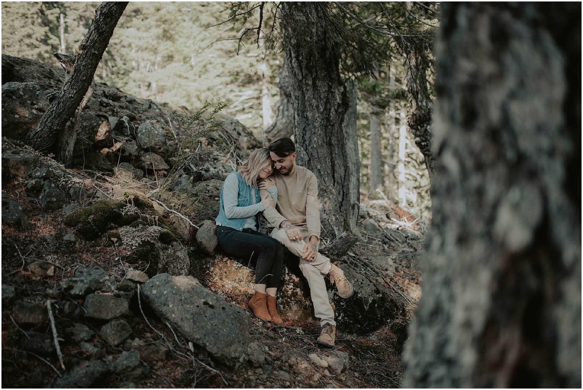 Adventure-Session, engagement-photos, Hurricane-Ridge, Olympic-National-Park- seattle-wedding-photographer, Hurricane-Ridge-Photos, Olympic-National-Forest, engagement-inspo, Washington-Engagement-Session, Mountain-Engagement, Adventure-Engagement, Hurricane-Ridge-Engagement, Tatted-Couple, Tatted-Lovers,