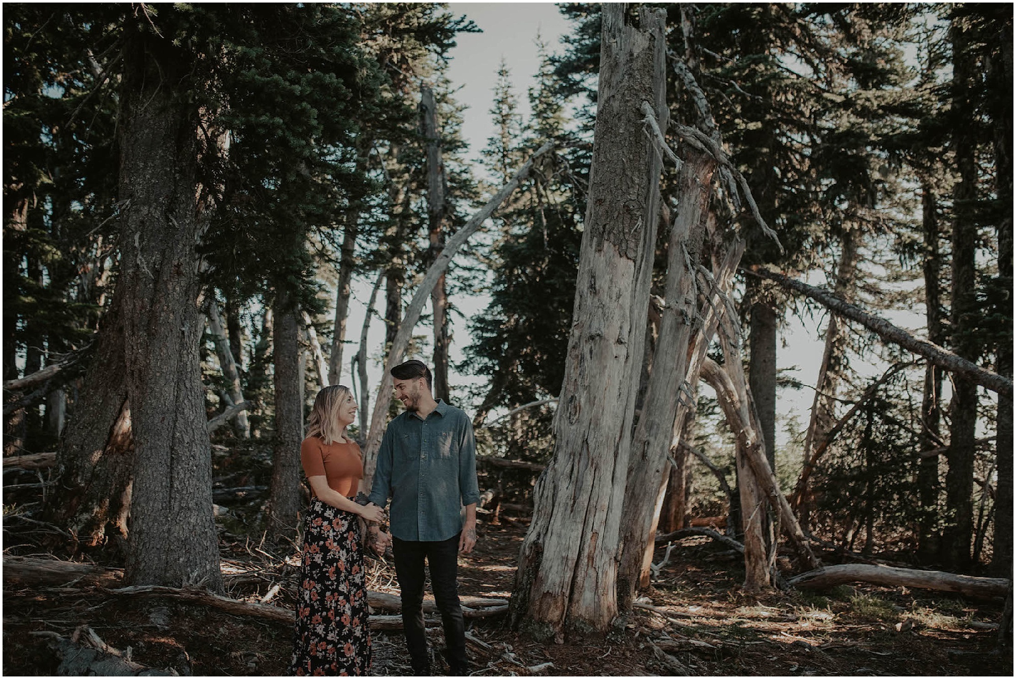 Adventure-Session, engagement-photos, Hurricane-Ridge, Olympic-National-Park- seattle-wedding-photographer, Hurricane-Ridge-Photos, Olympic-National-Forest, engagement-inspo, Washington-Engagement-Session, Mountain-Engagement, Adventure-Engagement, Hurricane-Ridge-Engagement, Tatted-Couple, Tatted-Lovers,