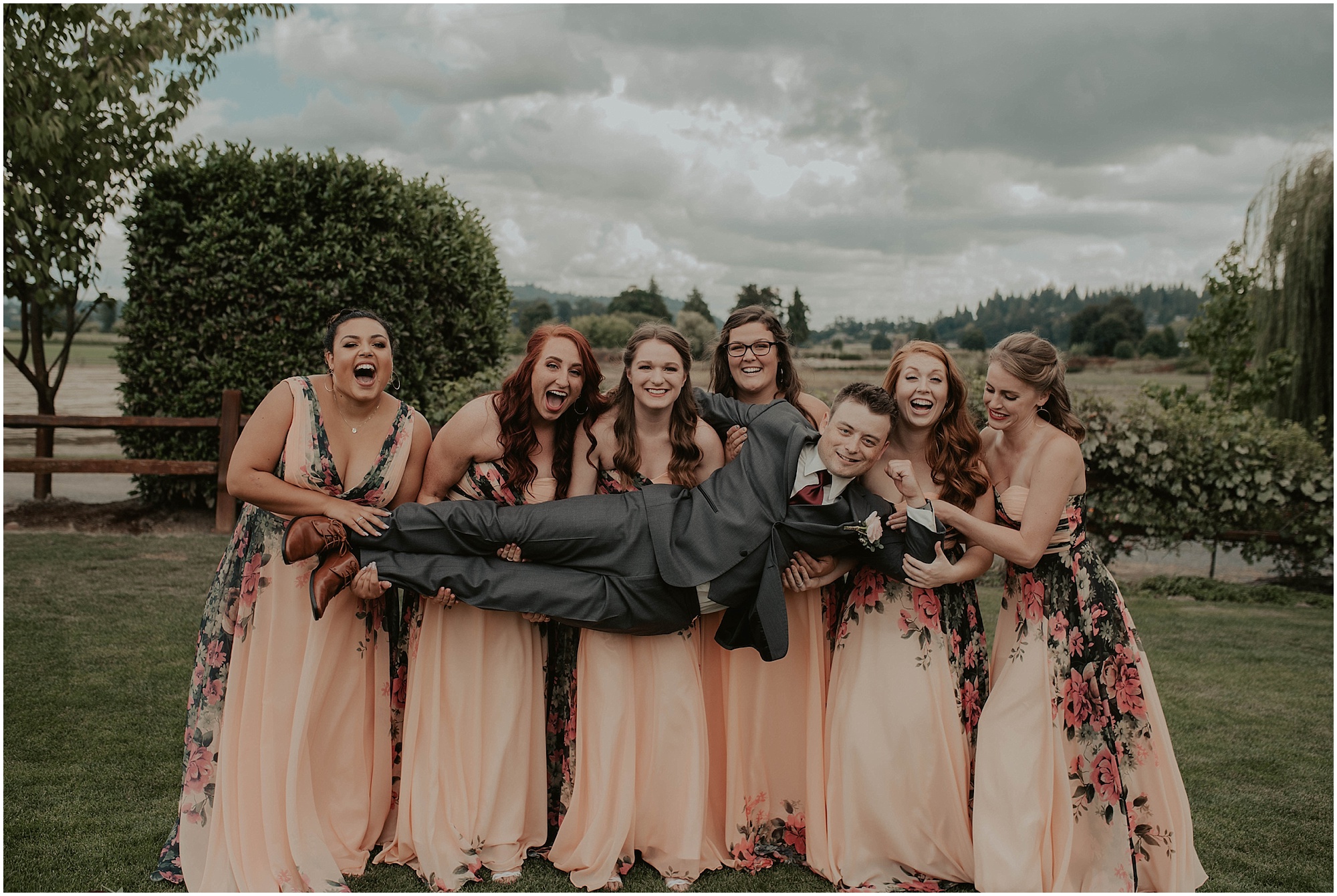 Hidden-Meadows-Wedding, Woodinville-Wedding, Hidden-Meadows-Wedding-Photos, Seattle-Wedding-Photos, Seattle-Wedding-Photographer, Woodinville-Wedding-Photographer, Winery-Wedding-Photos, Windery-Wedding-Photography, Woodinville-Wedding-Venue, Kendra-K-Photo, Winery-Wedding,