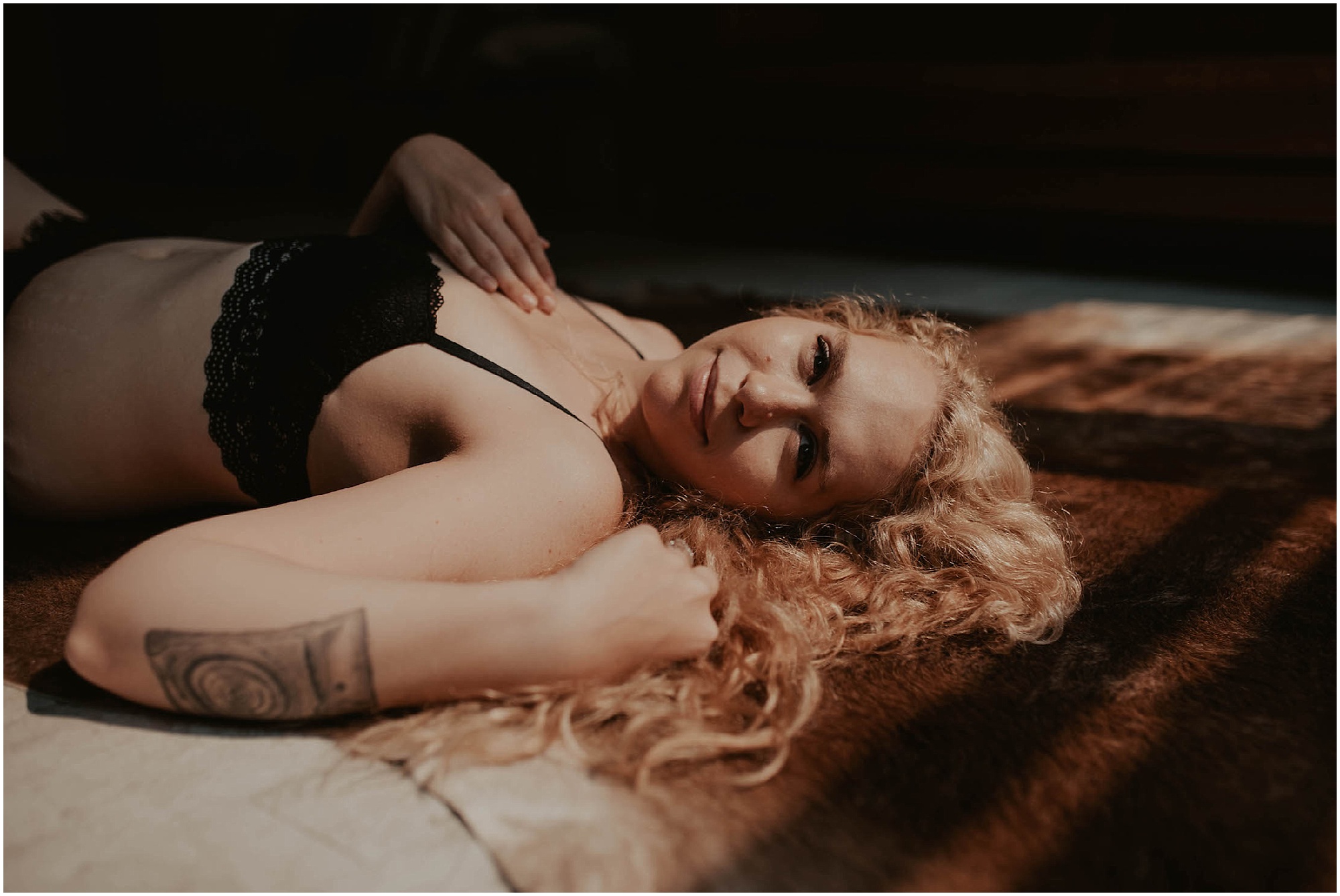 seattle, seattle-boudoir, seattle-boudoir-photographer, pioneer-square, boudoir-photos, pioneer-square-boudoir, boudoir-photography, boudoir-inspiration, female-empowerment, 