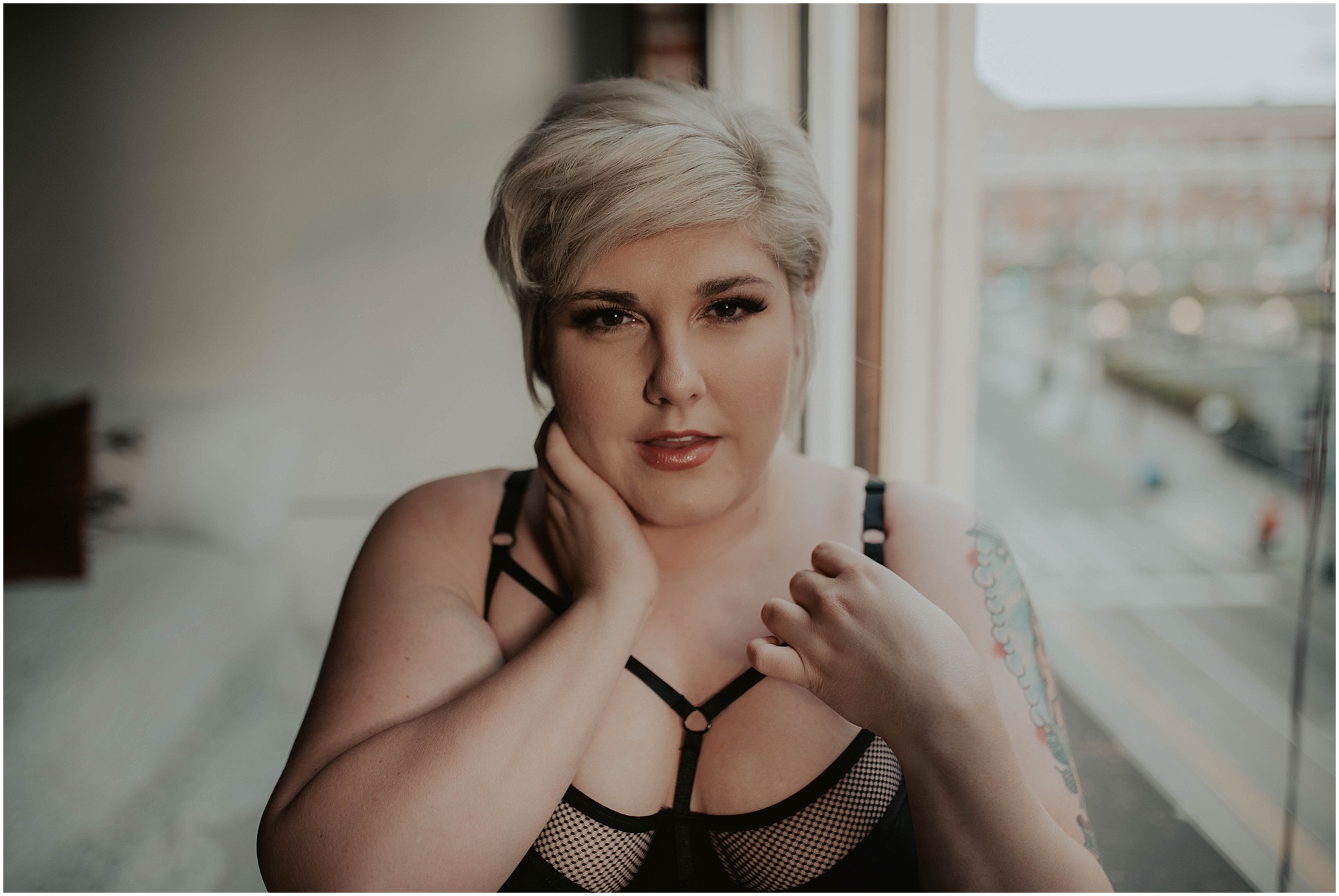 seattle, seattle-boudoir, seattle-boudoir-photographer, pioneer-square, boudoir-photos, pioneer-square-boudoir, boudoir-photography, boudoir-inspiration, female-empowerment, Plus-Size, Plus-Size-Pioneer,