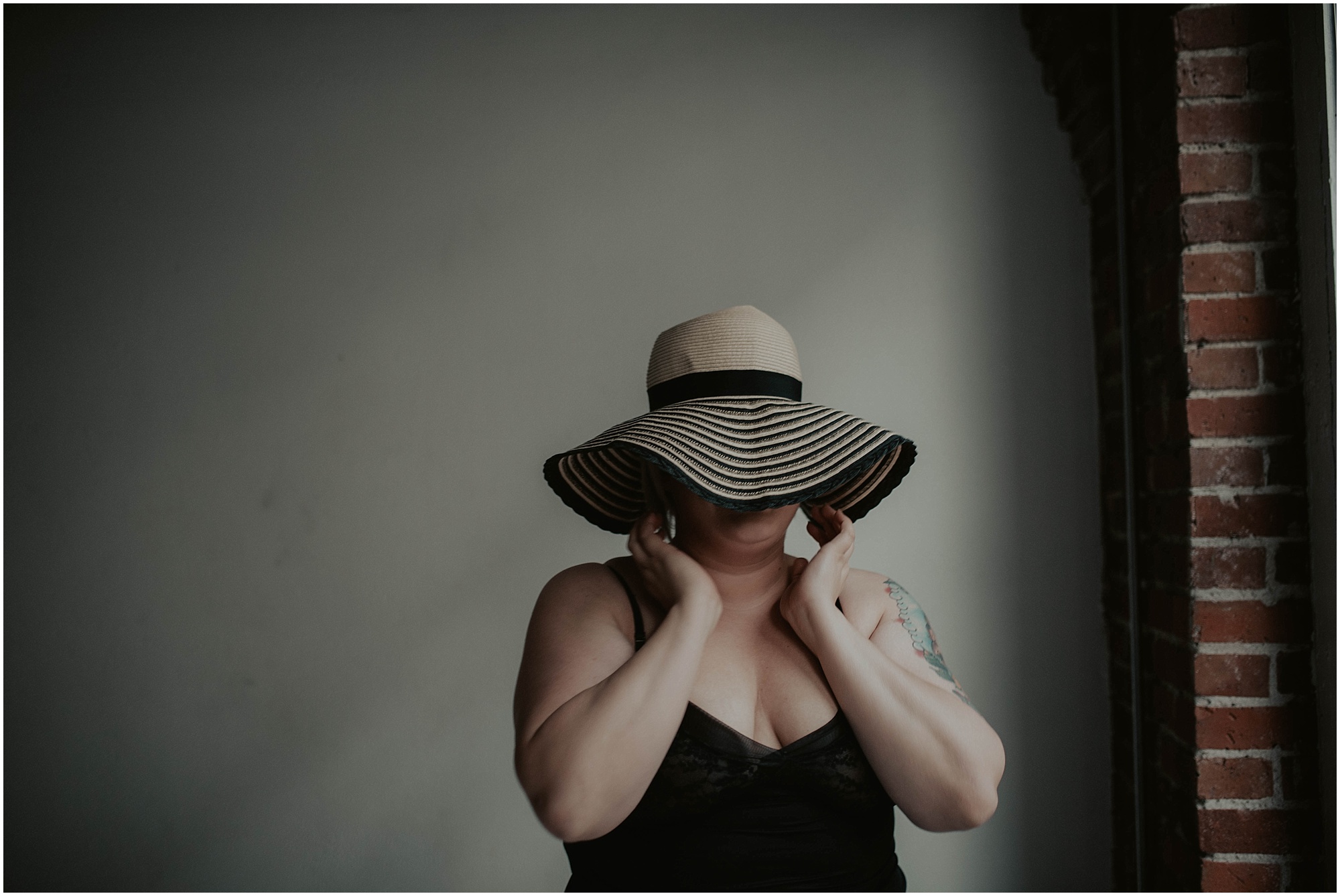 seattle, seattle-boudoir, seattle-boudoir-photographer, pioneer-square, boudoir-photos, pioneer-square-boudoir, boudoir-photography, boudoir-inspiration, female-empowerment, Plus-Size, Plus-Size-Pioneer,