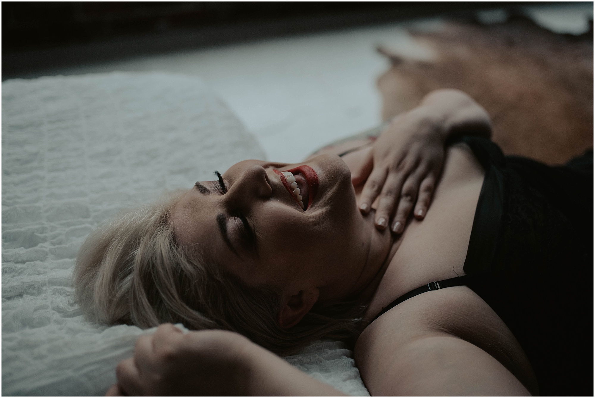 seattle, seattle-boudoir, seattle-boudoir-photographer, pioneer-square, boudoir-photos, pioneer-square-boudoir, boudoir-photography, boudoir-inspiration, female-empowerment, Plus-Size, Plus-Size-Pioneer,