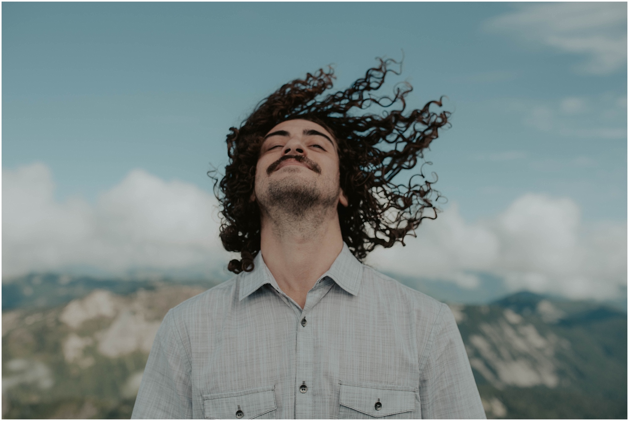 Adventure-Session, engagement-photos, Summit, Hike-Engagement, Seattle-Wedding-Photographer, Mt-Baring-Photos, Mt-Baring, Engagement-Session, Washington-Engagement-Session, Mountain-Engagement, Adventure-Engagement, Hiking-Couple, Hiking, Mt-Baring-Hike, Baring-Washington,