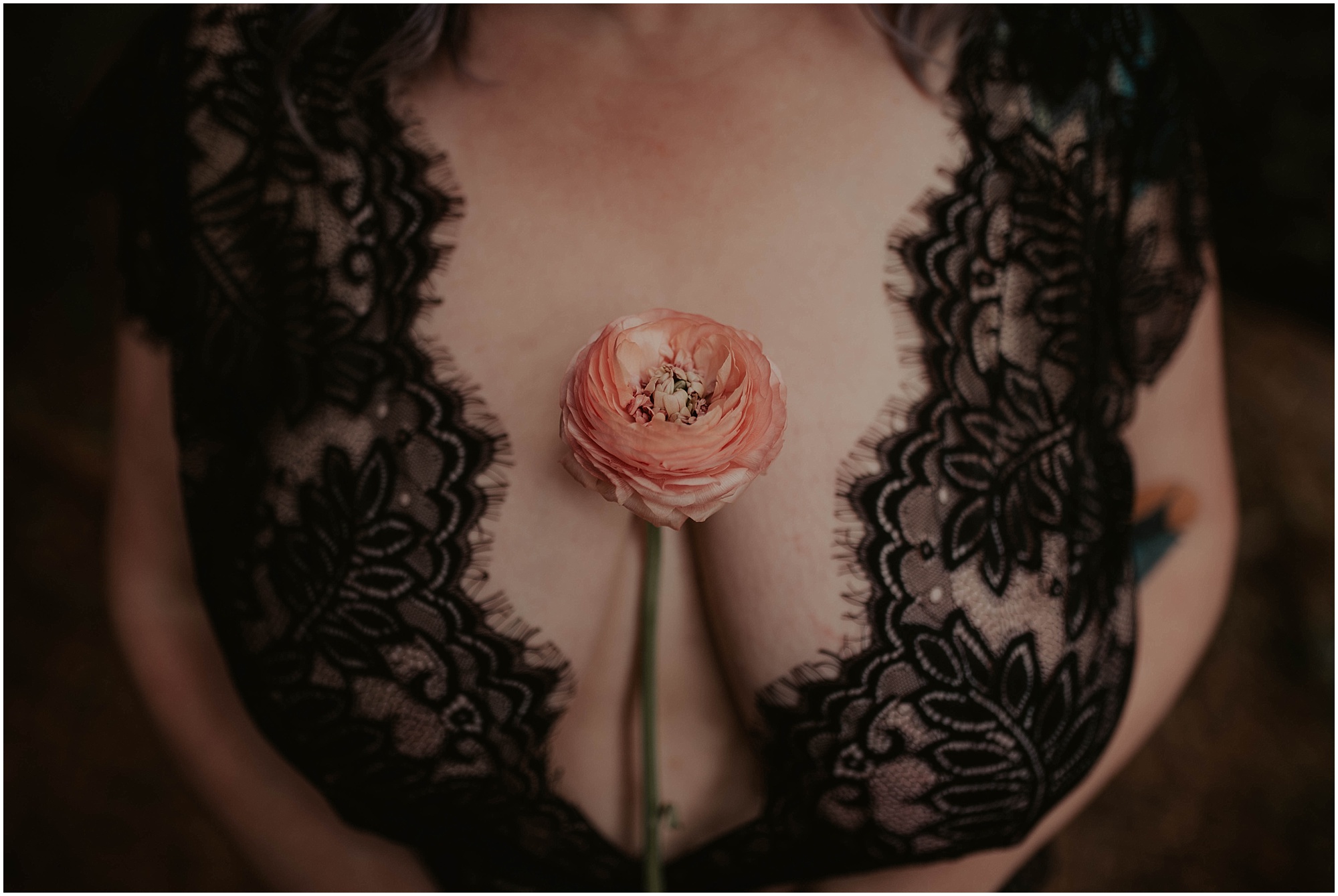 seattle, seattle-boudoir, seattle-boudoir-photographer, Tacoma-Boudoir-Photos, boudoir-photos, Tacoma-Boudoir, boudoir-photography, boudoir-inspiration, female-empowerment, Plus-Size, Body-Love, Outdoor-Boudoir, Outdoor-Boudoir-Photographer,