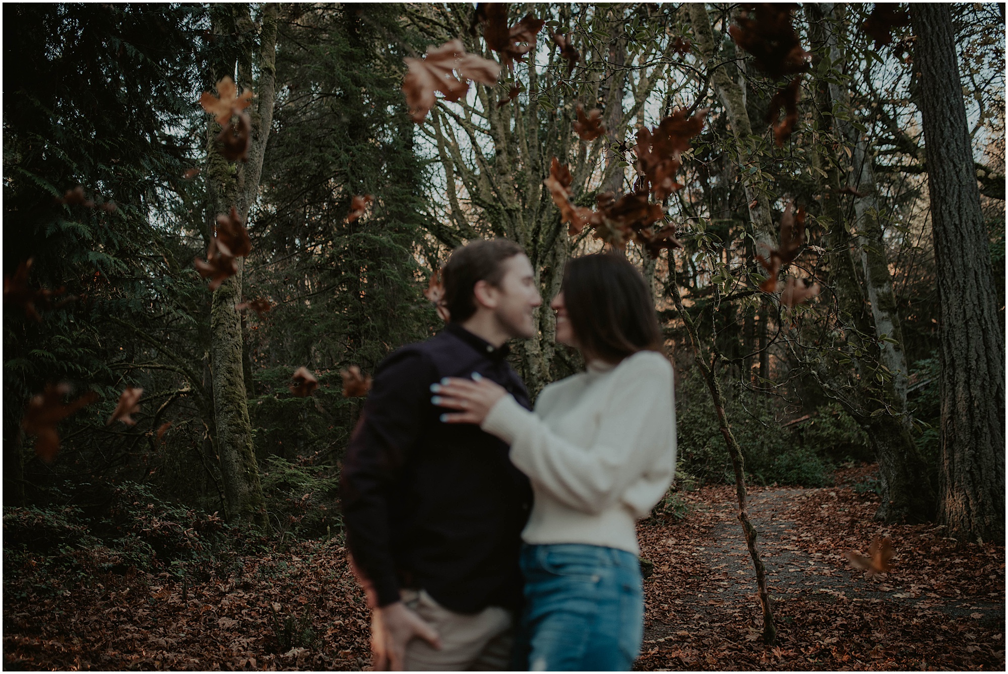 Adventure-Session, engagement-photos, Tacoma-Washington, Beach-Engagement, Seattle-Wedding-Photographer, Point-Defiance-Park, Owens-Beach, Engagement-Session, Washington-Engagement-Session, Tacoma-Engagement-Session, Beach-Photos, Seattle-Photographer,