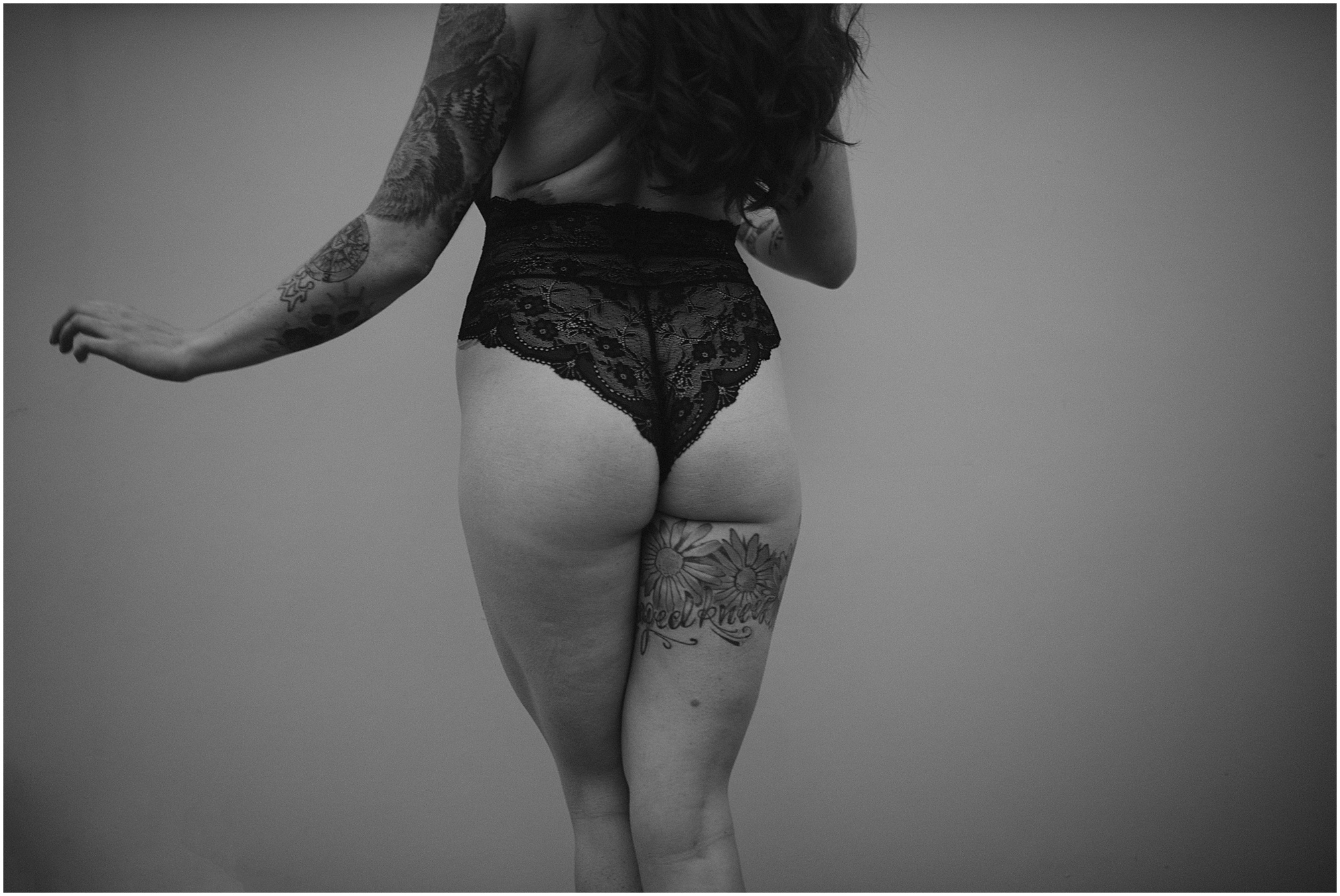 seattle, seattle-boudoir, seattle-boudoir-photographer, girls-with-tattoos, boudoir-photos, capitol-hill-seattle, boudoir-photography, boudoir-inspiration, female-empowerment, capitol-hill, tattoo-boudoir, Empowered, boudoir-project,