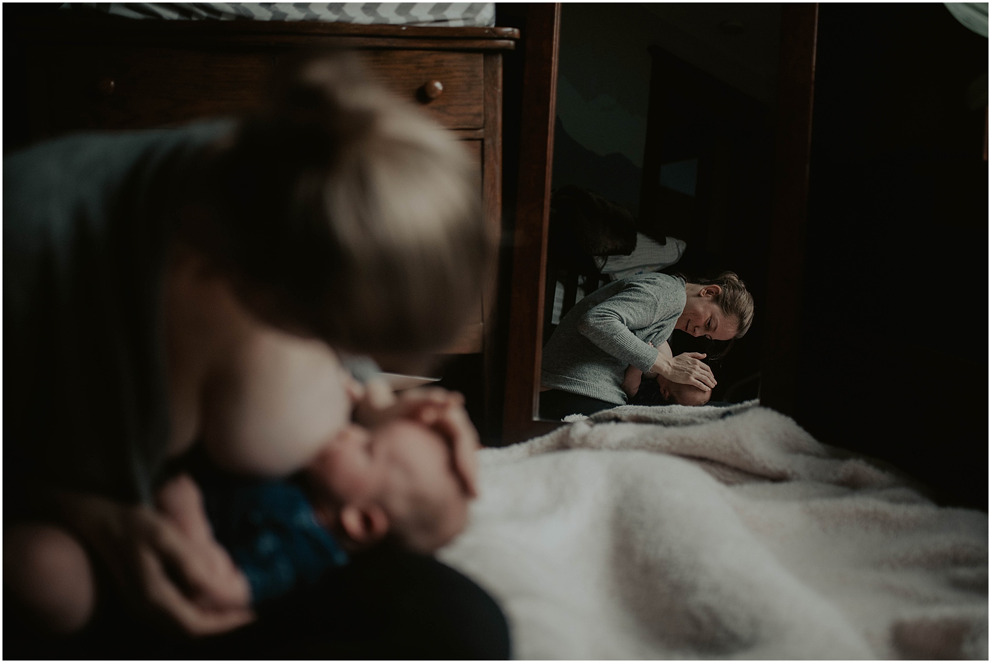 in-home-session, wallingford, wallingford-home, wallingford-seattle, lifestyle-session, newborn-session, baby-and-dog, seattle-lifestyle-photographer, seattle-wedding-photographer, wedding-photographer, newborn-photos, newborn, newborn-photography, 