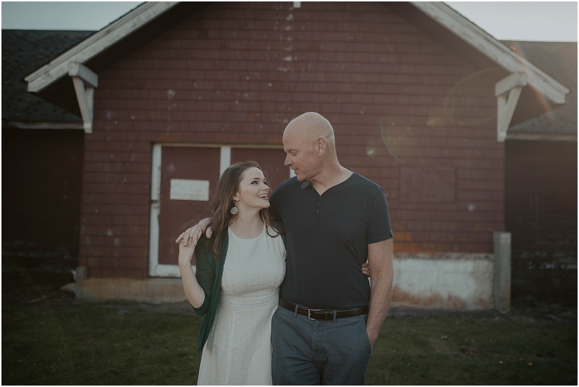 Seward-Park, Seattle-Engagement-photos, Engaged, Engagement-photos, Engagement-Session, Engagement-Photographer, Seattle-Wedding-Photographer, dog-session, Seattle-Intimate-Wedding, Seattle-Wedding, Wedding-Photos, Seattle-Wedding-Photos, outdoor-seattle-Wedding, samoyeds, samoyed-dogs, dog-engagement-photos, 